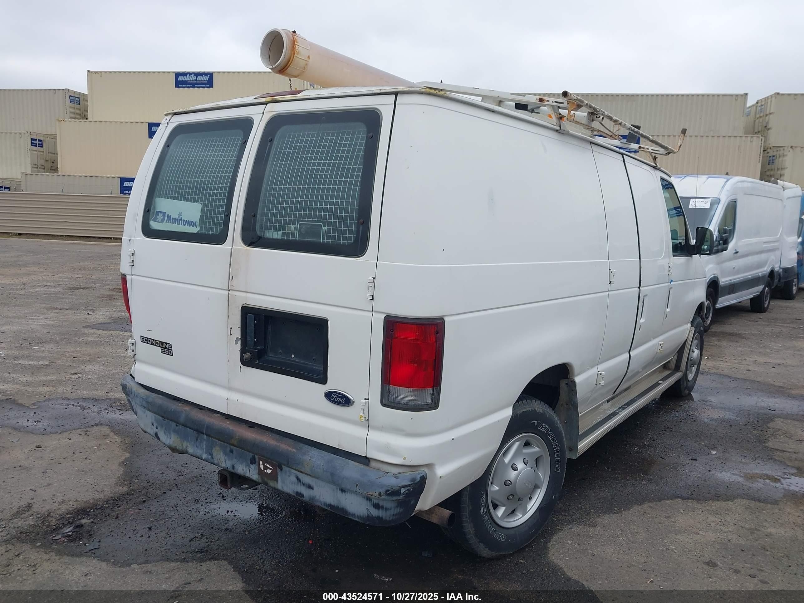 1998 Ford E-250 Commercial White vin: 1FTPE2429WHB28111