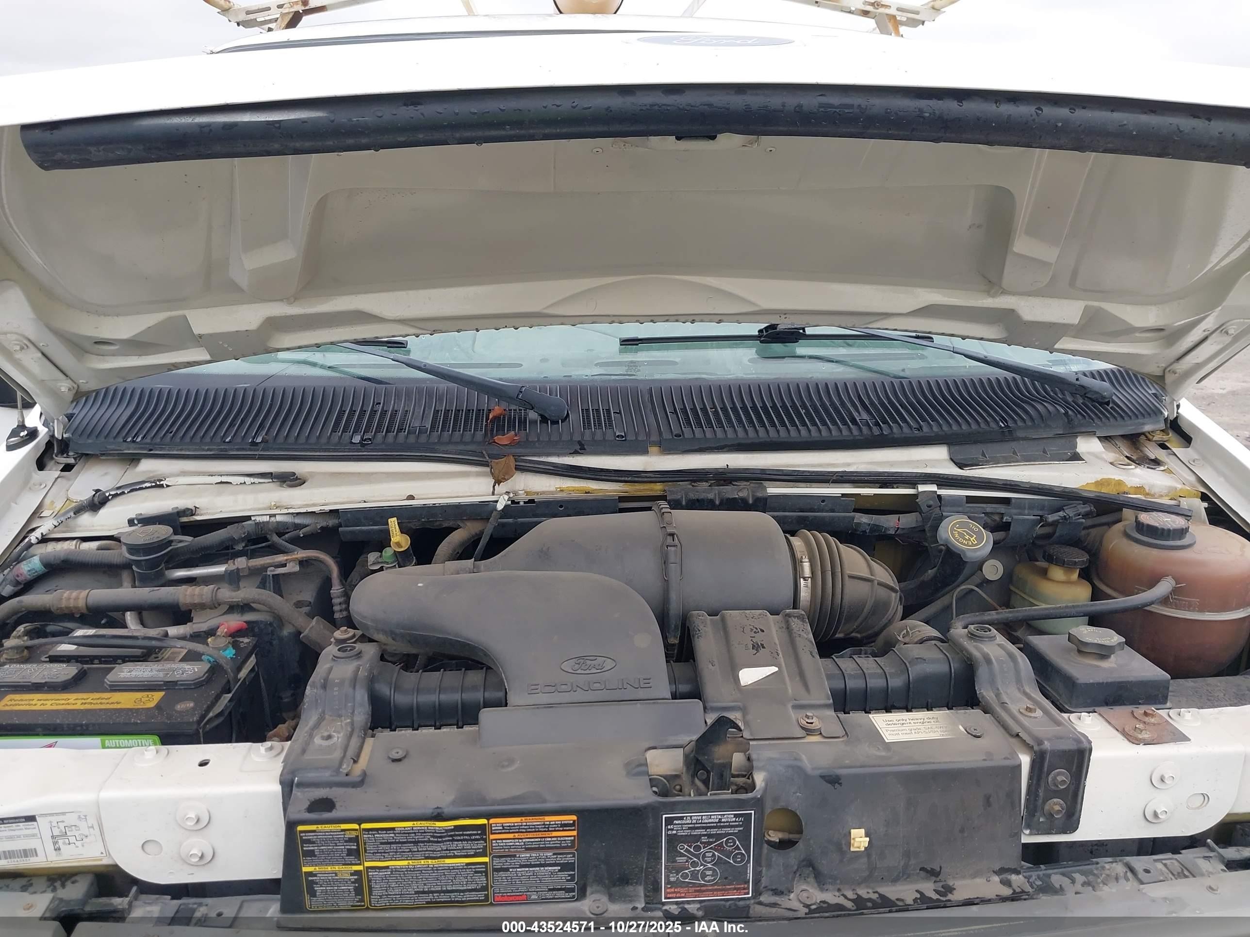 1998 Ford E-250 Commercial White vin: 1FTPE2429WHB28111