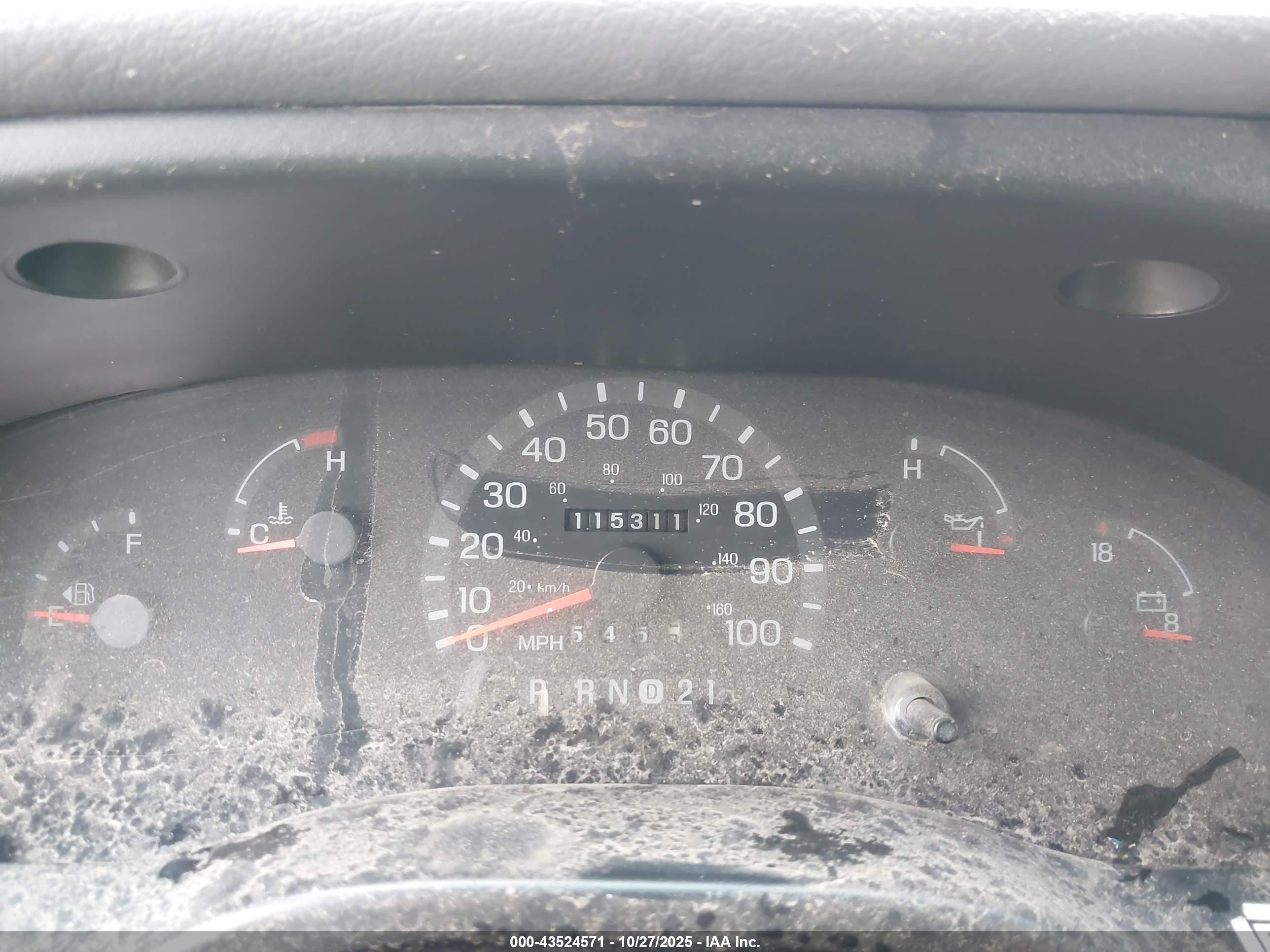 1998 Ford E-250 Commercial White vin: 1FTPE2429WHB28111