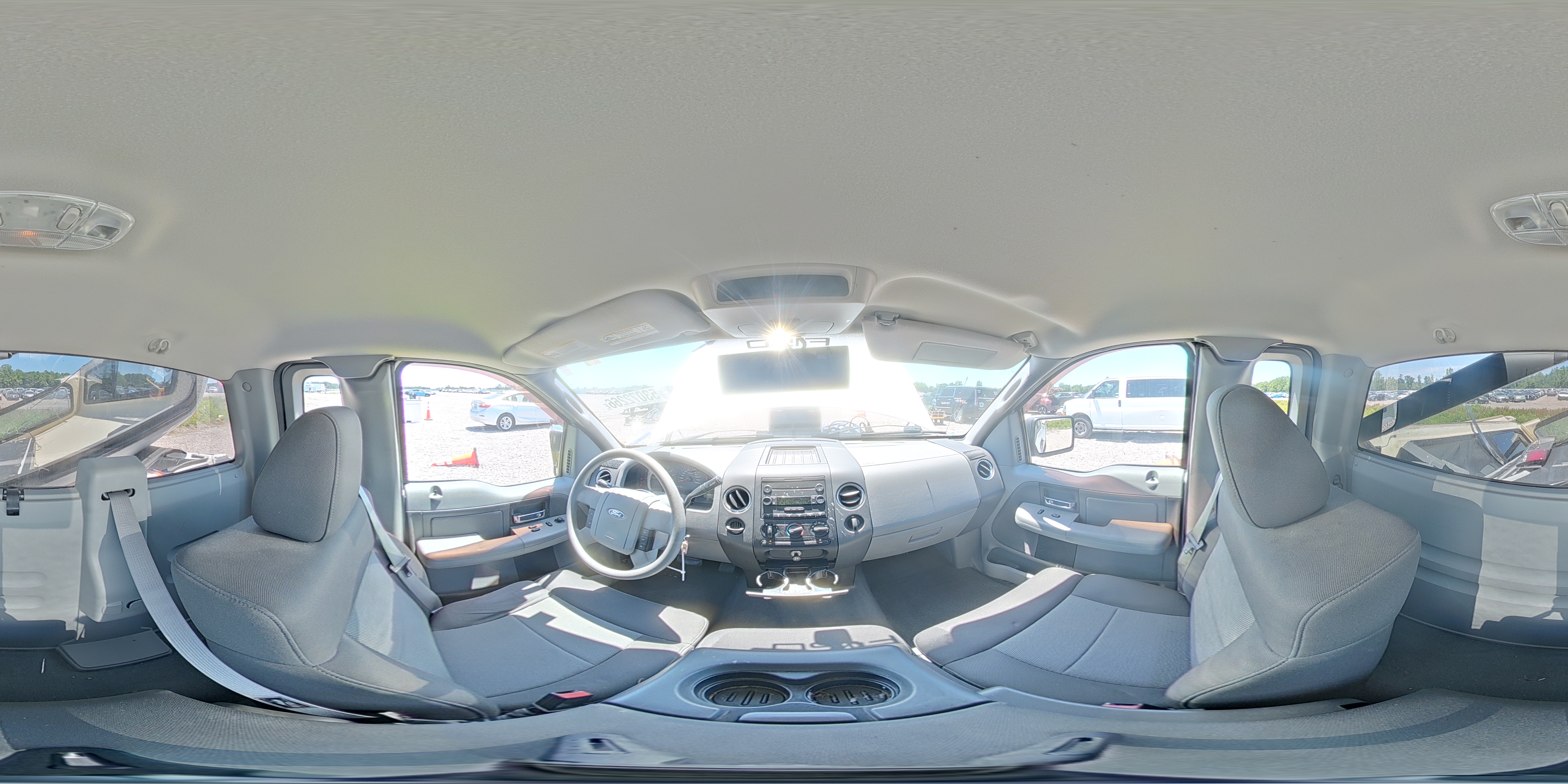 2005 Ford F150 White vin: 1FTPF12505NA10890