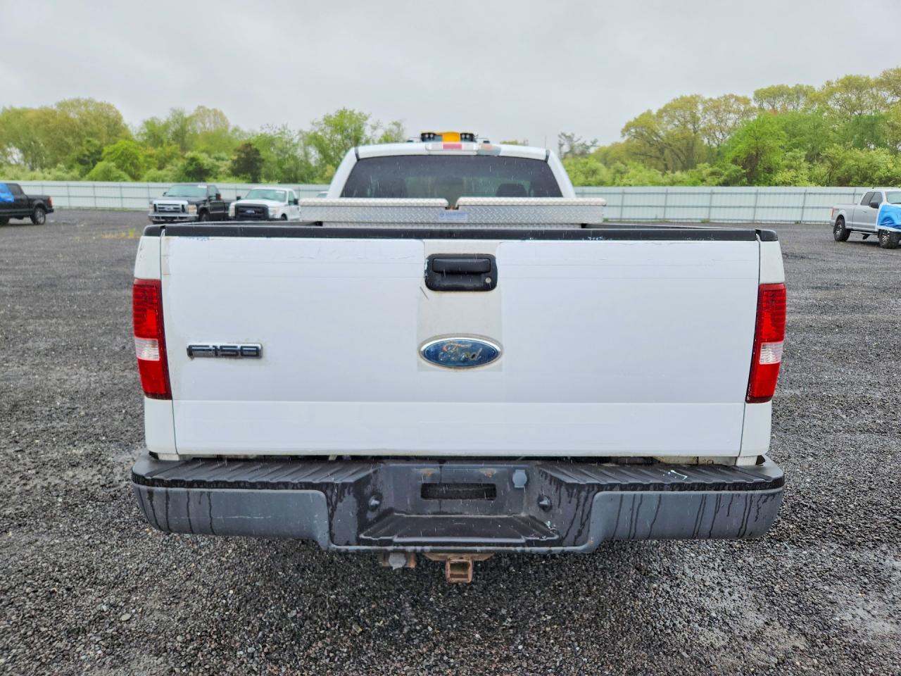2007 Ford F150 White vin: 1FTPF12V47KC40209
