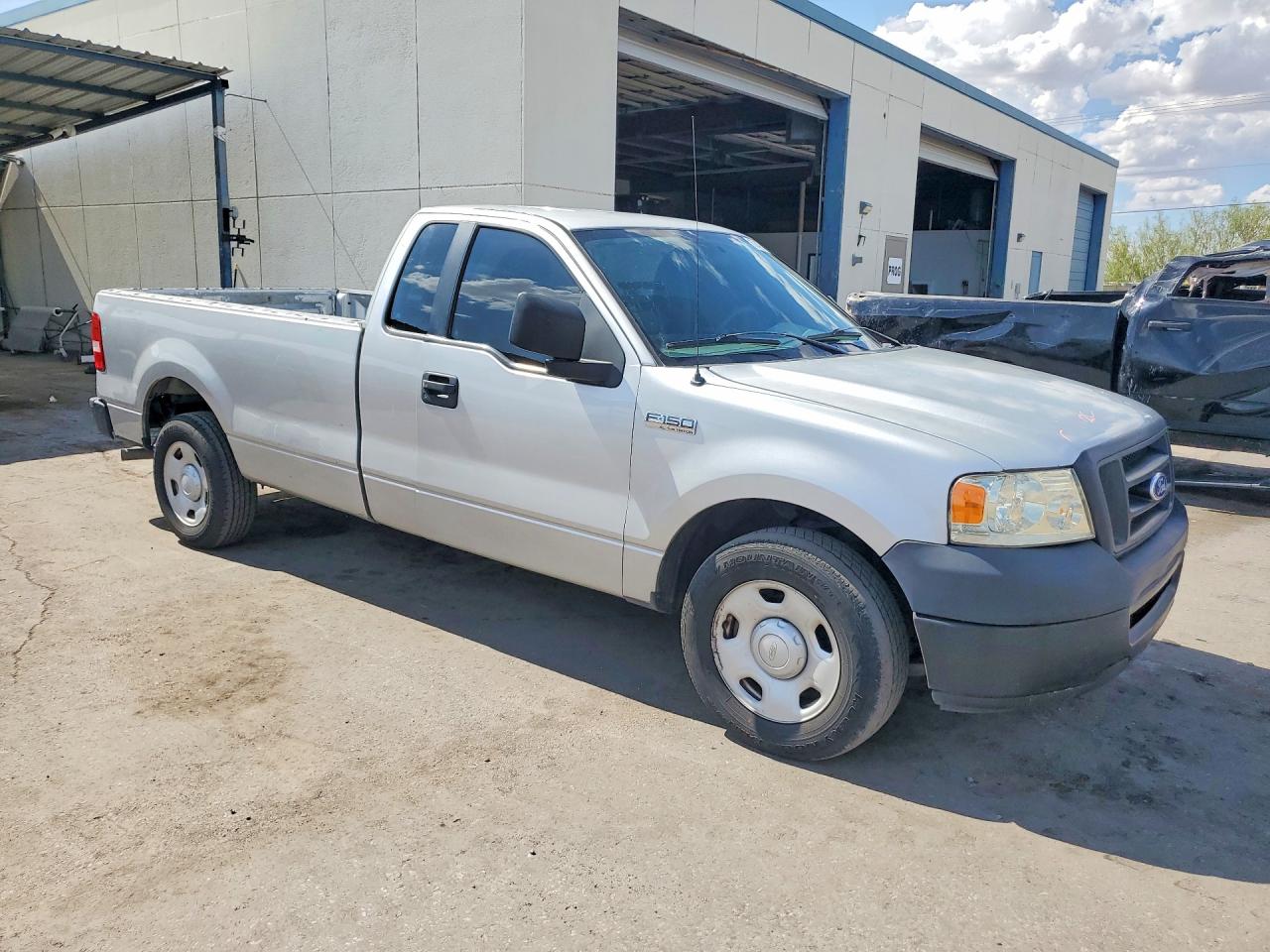 2008 Ford F150 Silver vin: 1FTPF12V78KD86170