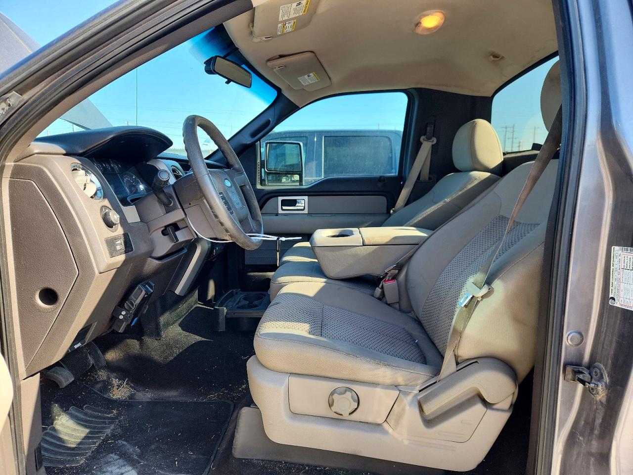 2009 Ford F150 Gray vin: 1FTPF14809KB82559
