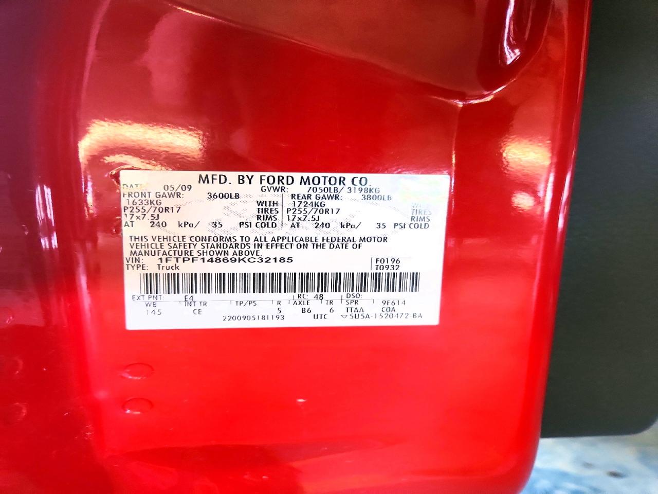 2009 Ford F150 Xl Red vin: 1FTPF14869KC32185