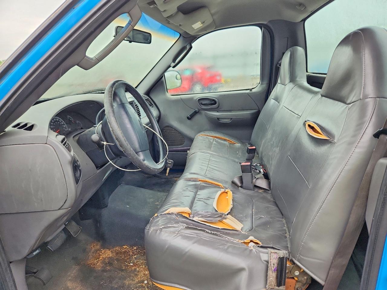 2002 Ford F150 Blue vin: 1FTPF17L92NB43750