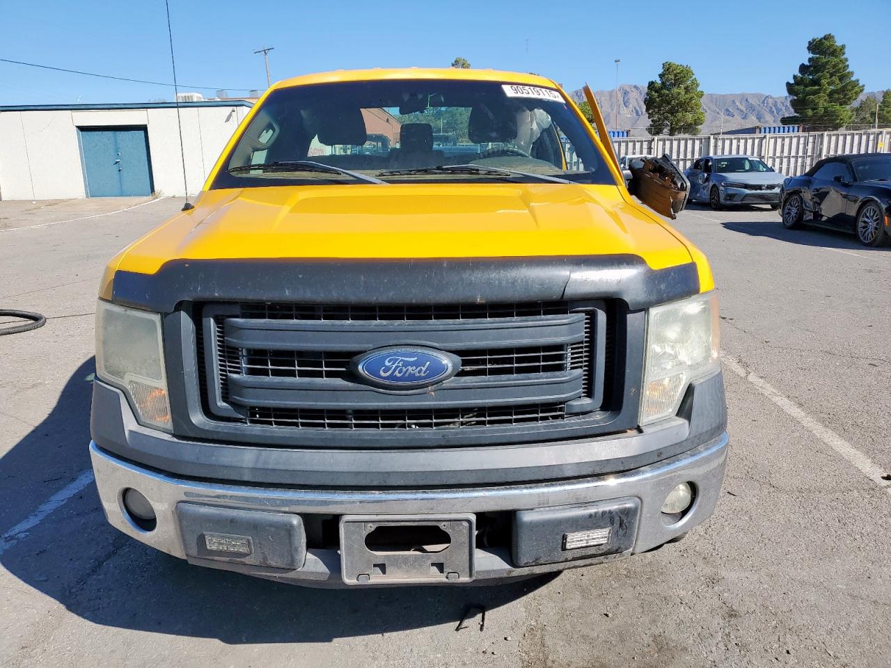 2013 Ford F150 Yellow vin: 1FTPF1CF5DKF06923