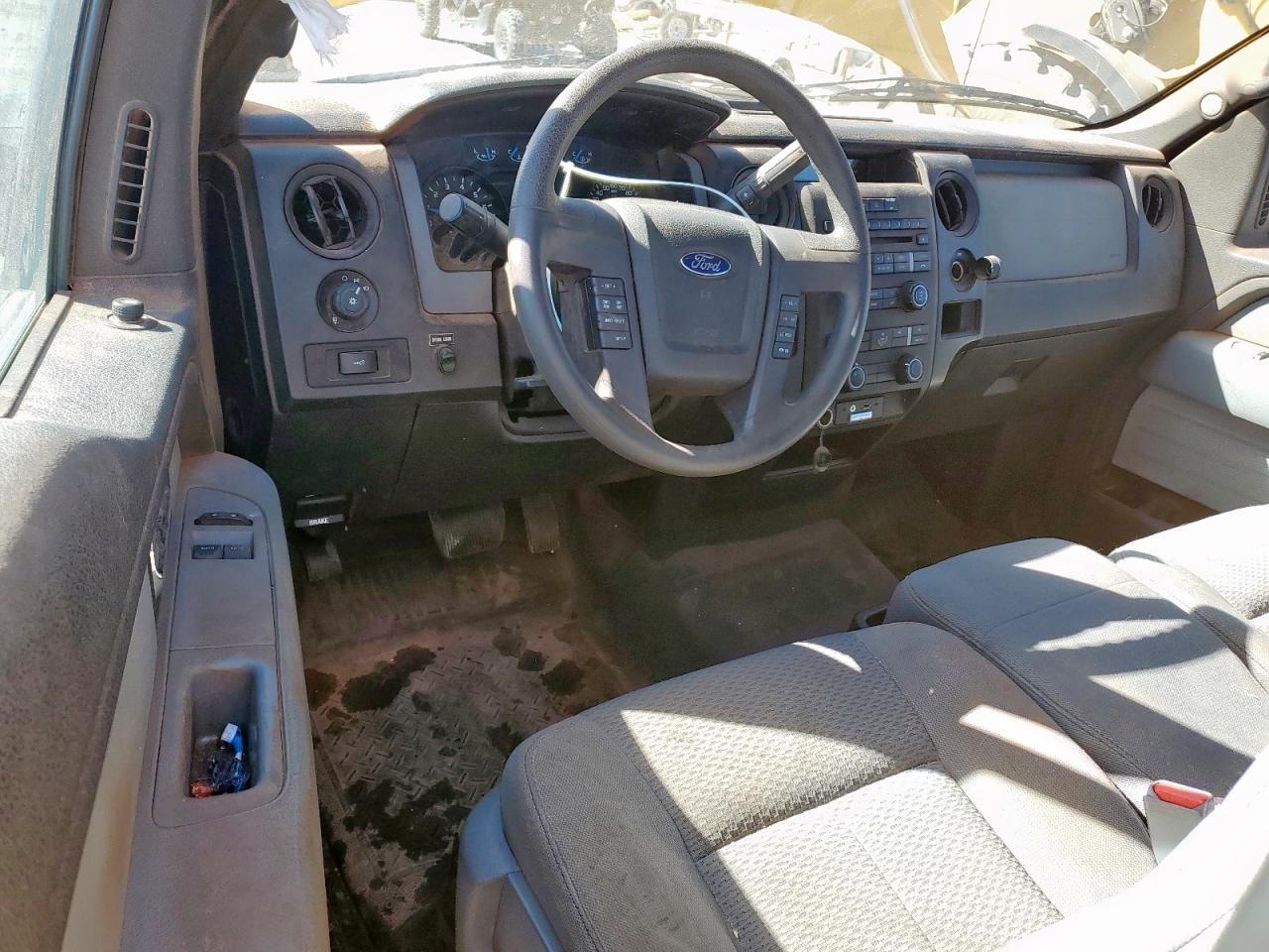2013 Ford F150 Yellow vin: 1FTPF1CF5DKF06923