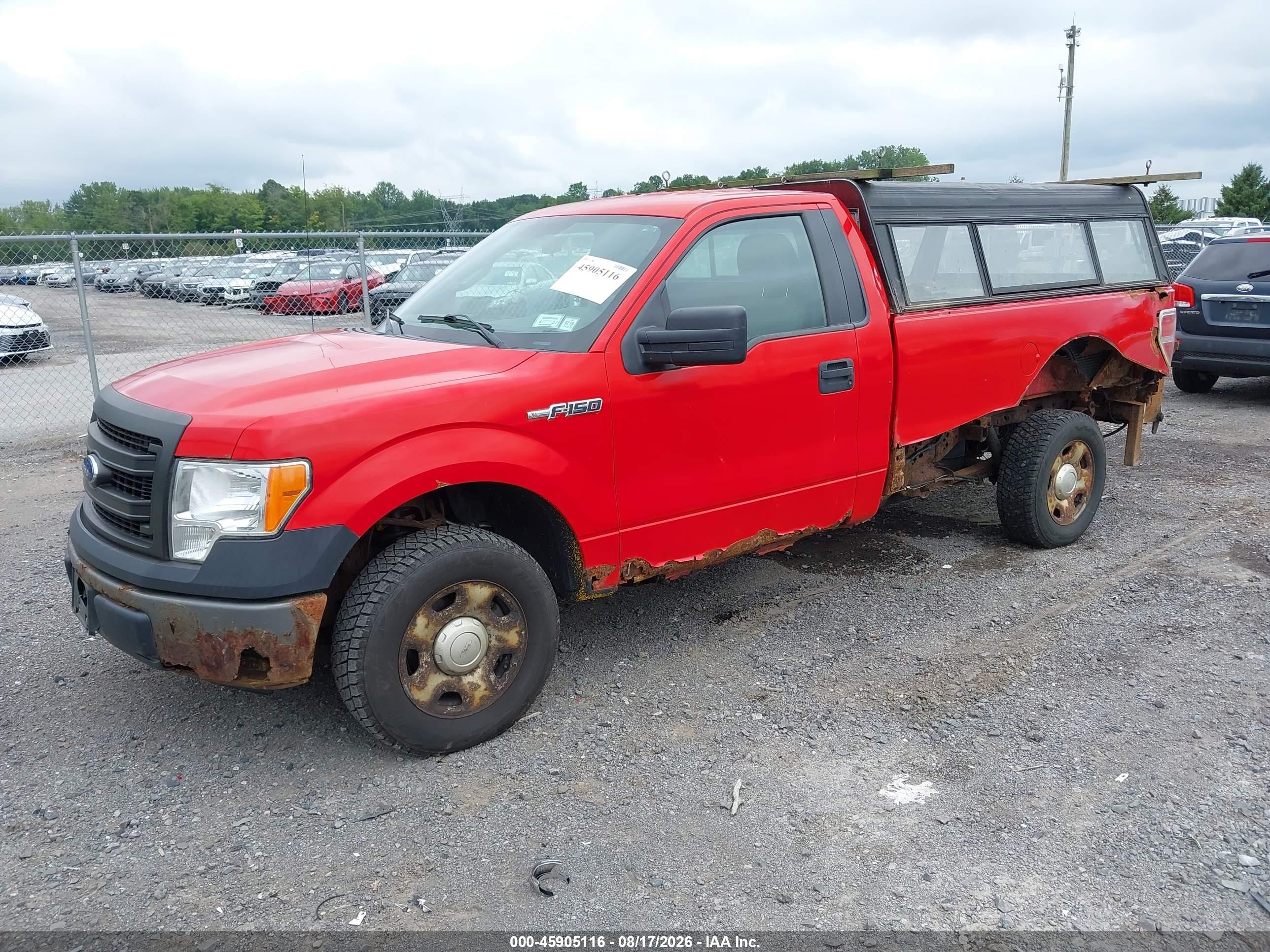2013 Ford F-150 Xl W/hd Payload Pkg Red vin: 1FTPF1CF8DKE57412