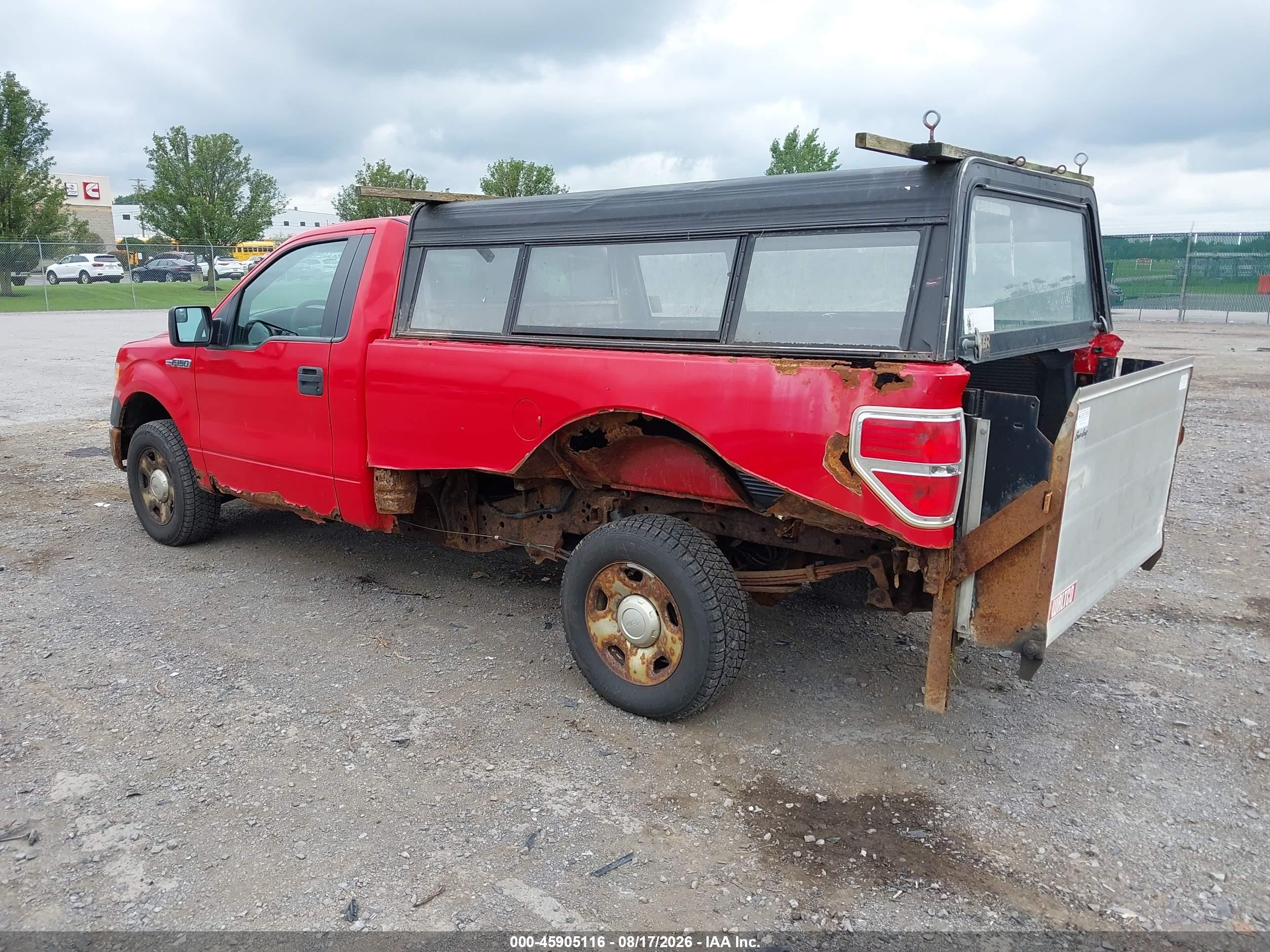 2013 Ford F-150 Xl W/hd Payload Pkg Red vin: 1FTPF1CF8DKE57412