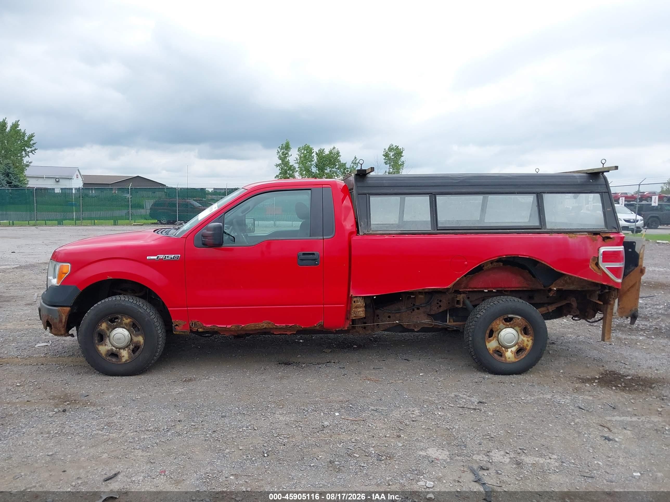 2013 Ford F-150 Xl W/hd Payload Pkg Red vin: 1FTPF1CF8DKE57412