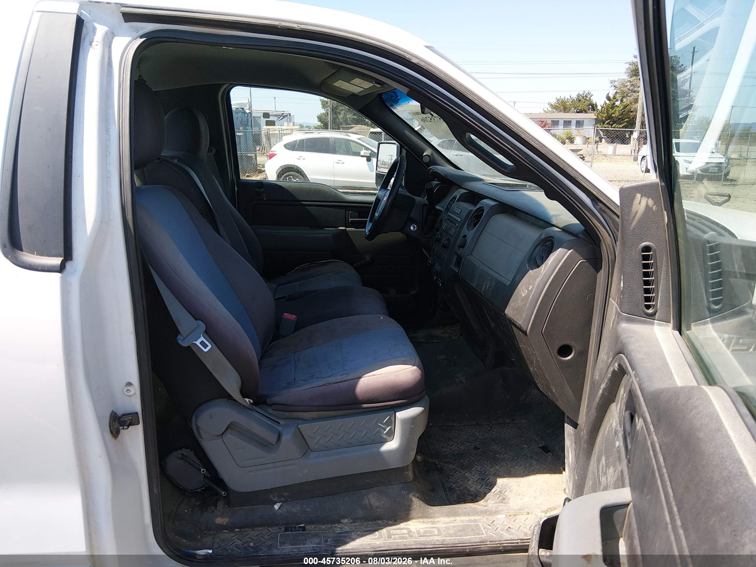 2012 Ford F-150 Xl W/hd Payload Pkg Белый vin: 1FTPF1CT5CKD25874