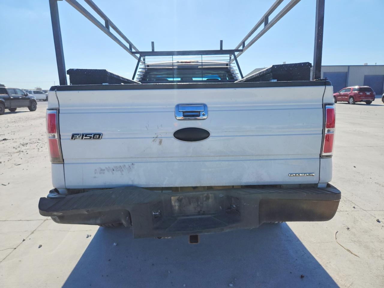 2010 Ford F150 White vin: 1FTPF1CV1AKA96964