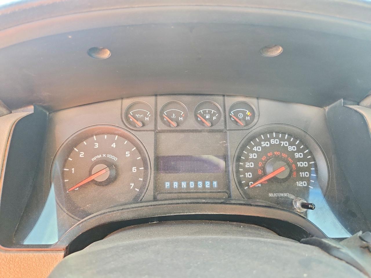 2010 Ford F150 White vin: 1FTPF1CV1AKA96964