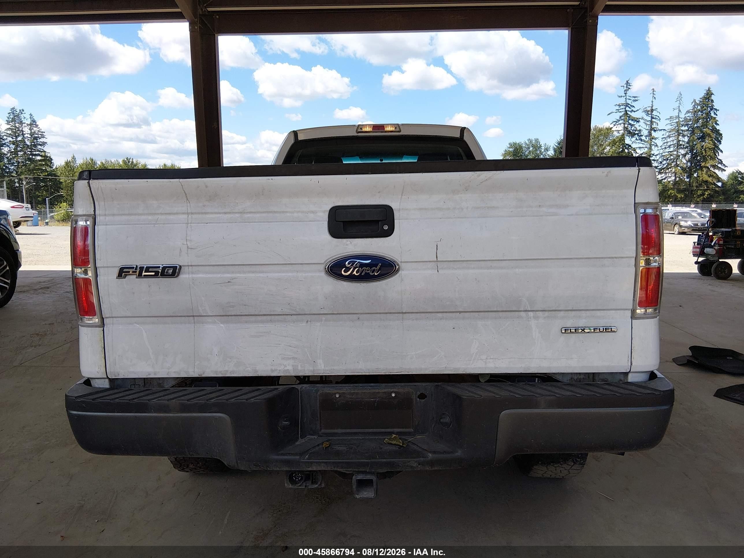 2012 Ford F-150 Xl W/hd Payload Pkg White vin: 1FTPF1EF5CKD74760