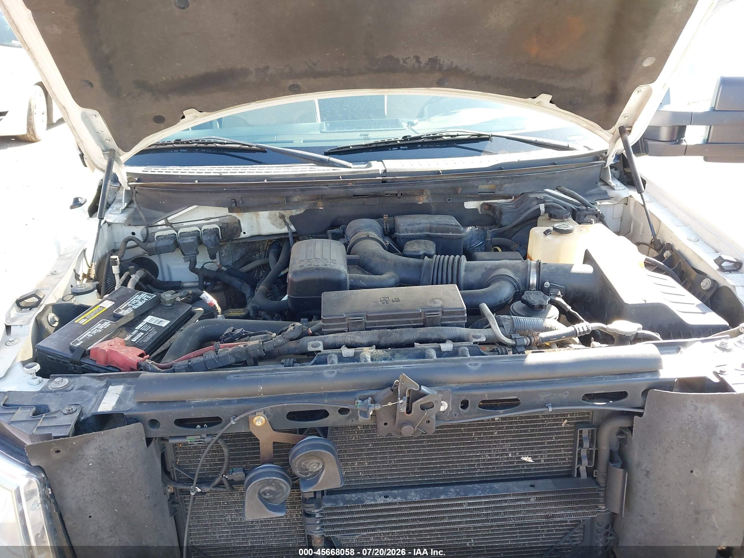 2010 Ford F-150 Xl/xl W/mid-box Prep/xlt/xlt W/mid-box Prep White vin: 1FTPF1EV2AKA89938