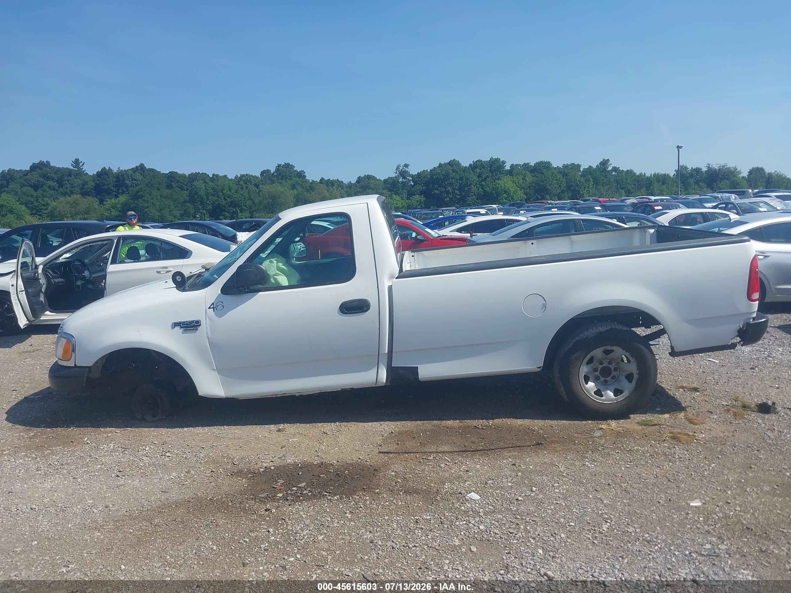1999 Ford F-250 Lariat/work Series/xl/xlt White vin: 1FTPF27W4XNA73422