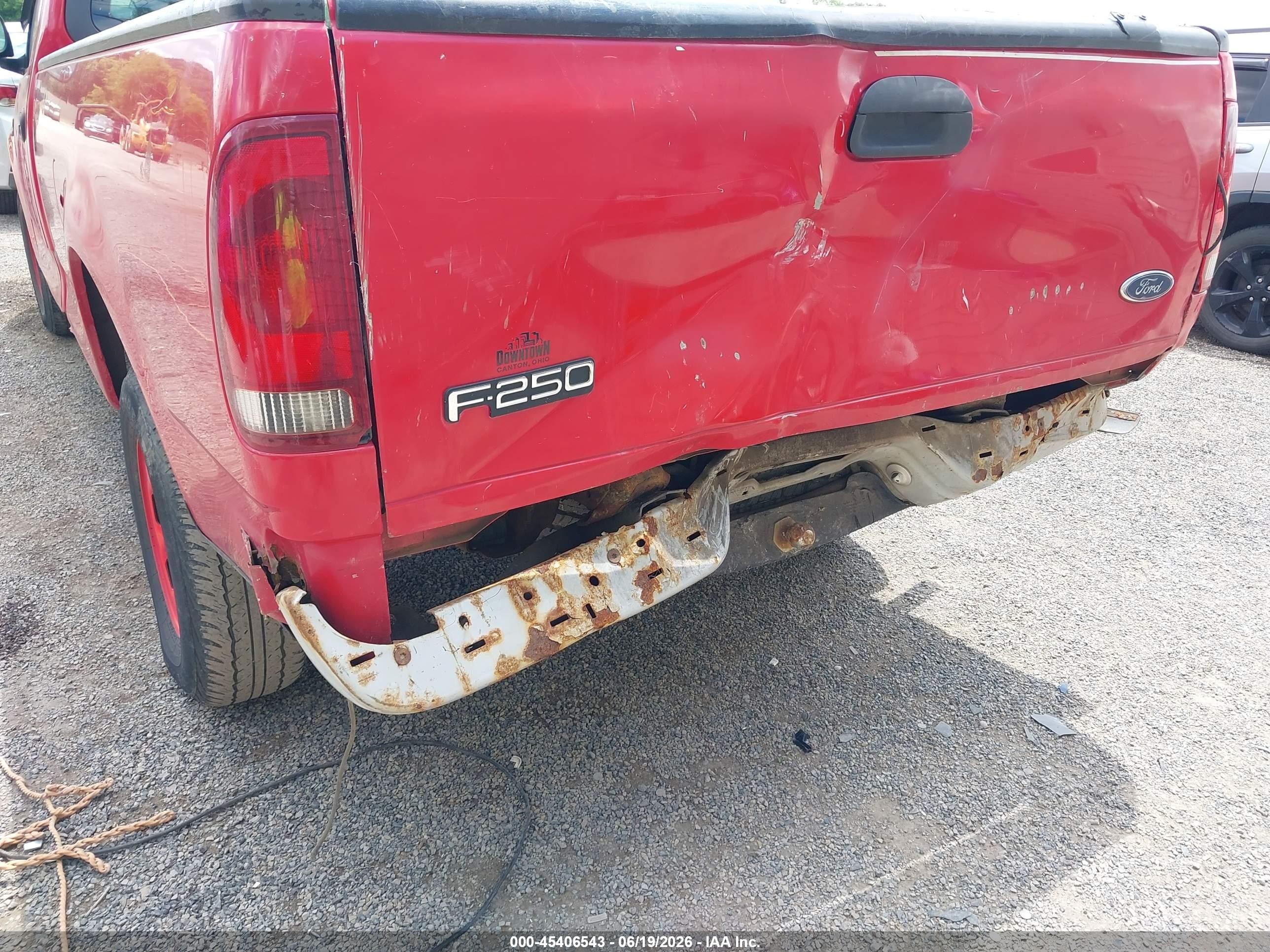1999 Ford F-250 Lariat/work Series/xl/xlt Красный vin: 1FTPF27W4XNC02274