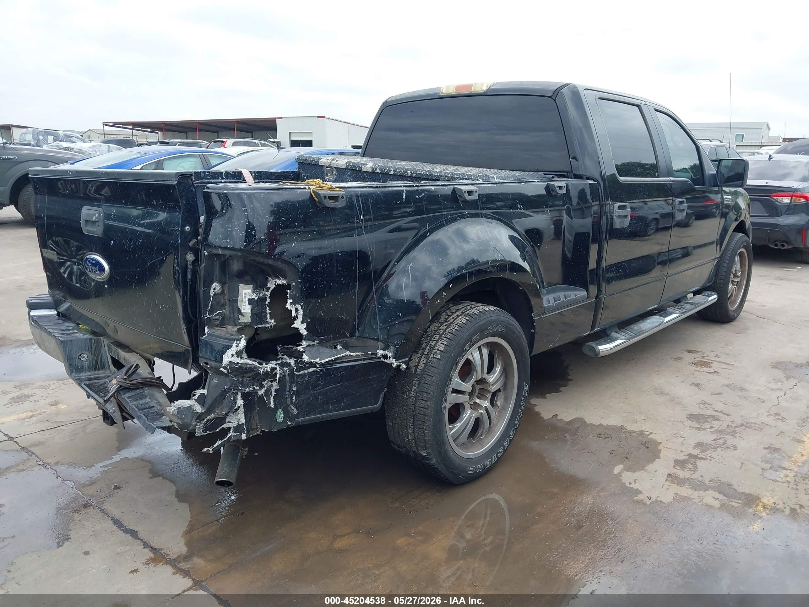 2006 Ford F-150 Xlt Black vin: 1FTPW02586KC68636
