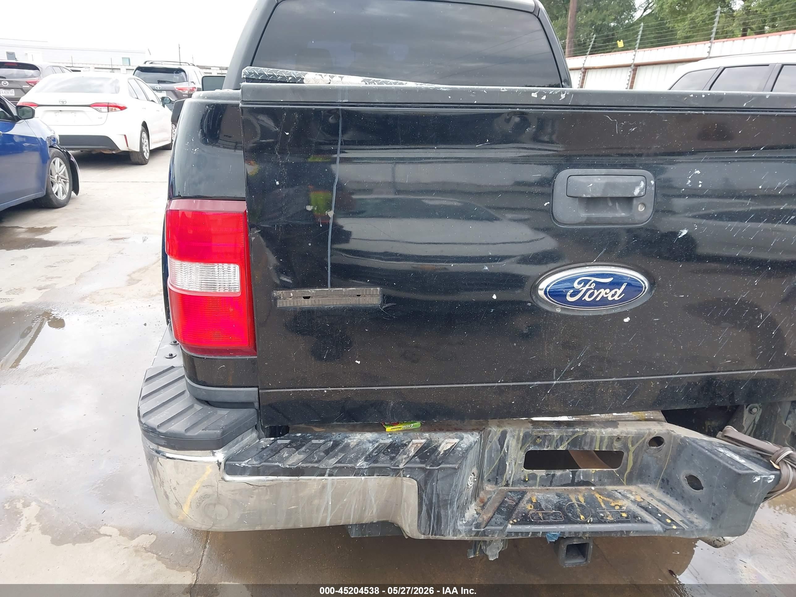 2006 Ford F-150 Xlt Black vin: 1FTPW02586KC68636