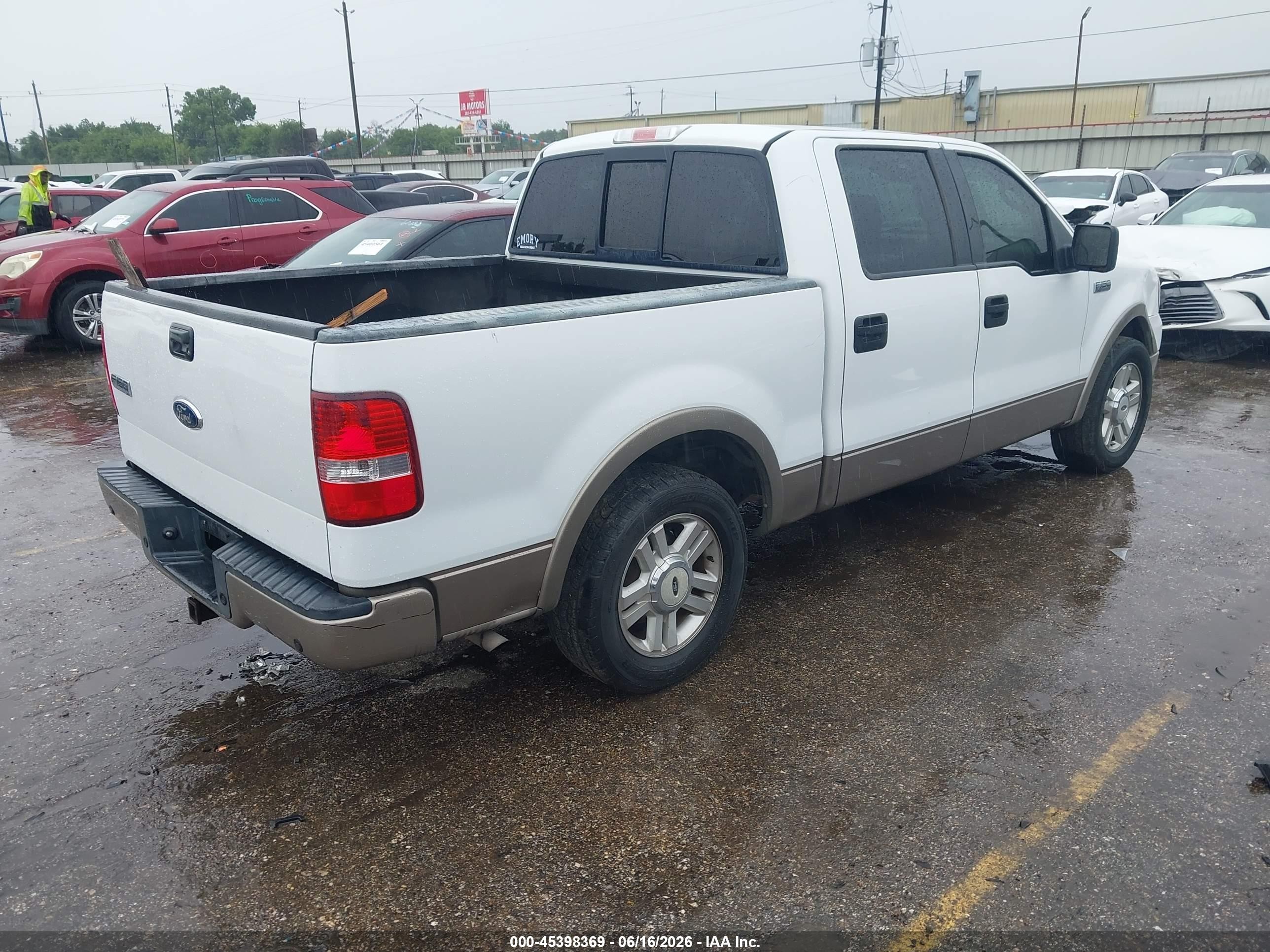 2004 Ford F-150 Lariat/xlt White vin: 1FTPW12504KD07528