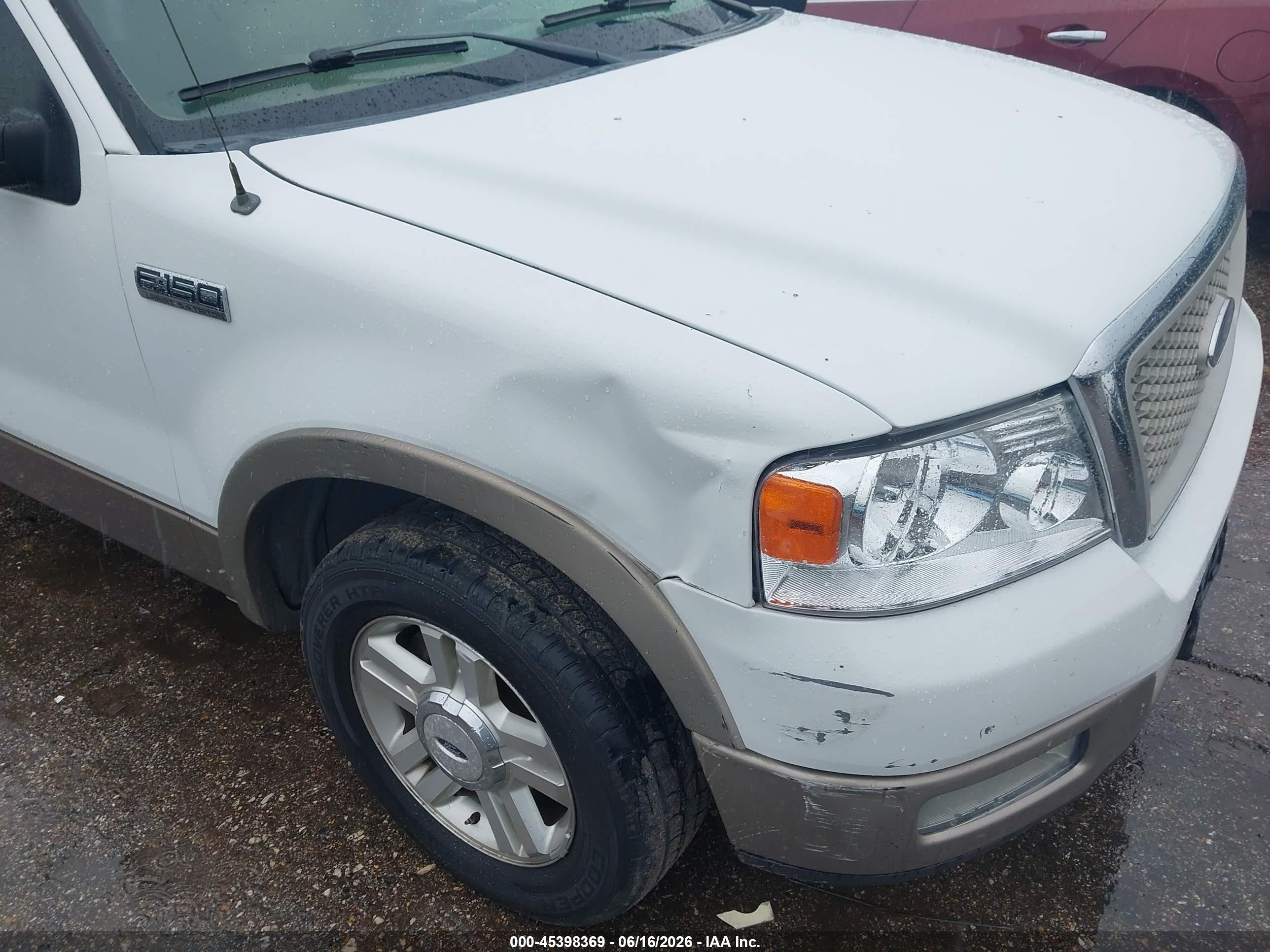 2004 Ford F-150 Lariat/xlt White vin: 1FTPW12504KD07528