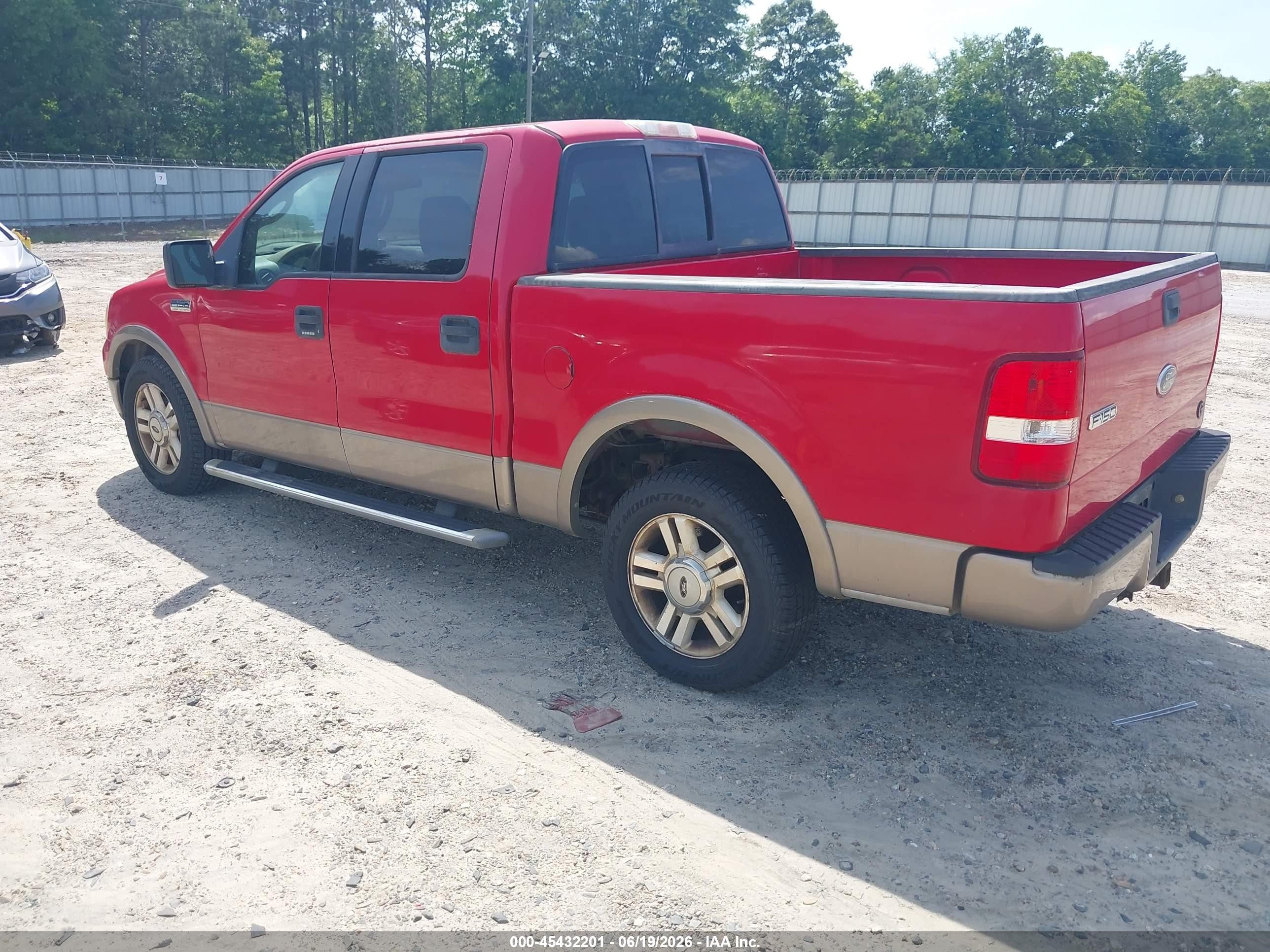 2004 Ford F-150 Lariat/xlt Red vin: 1FTPW12504KD36561
