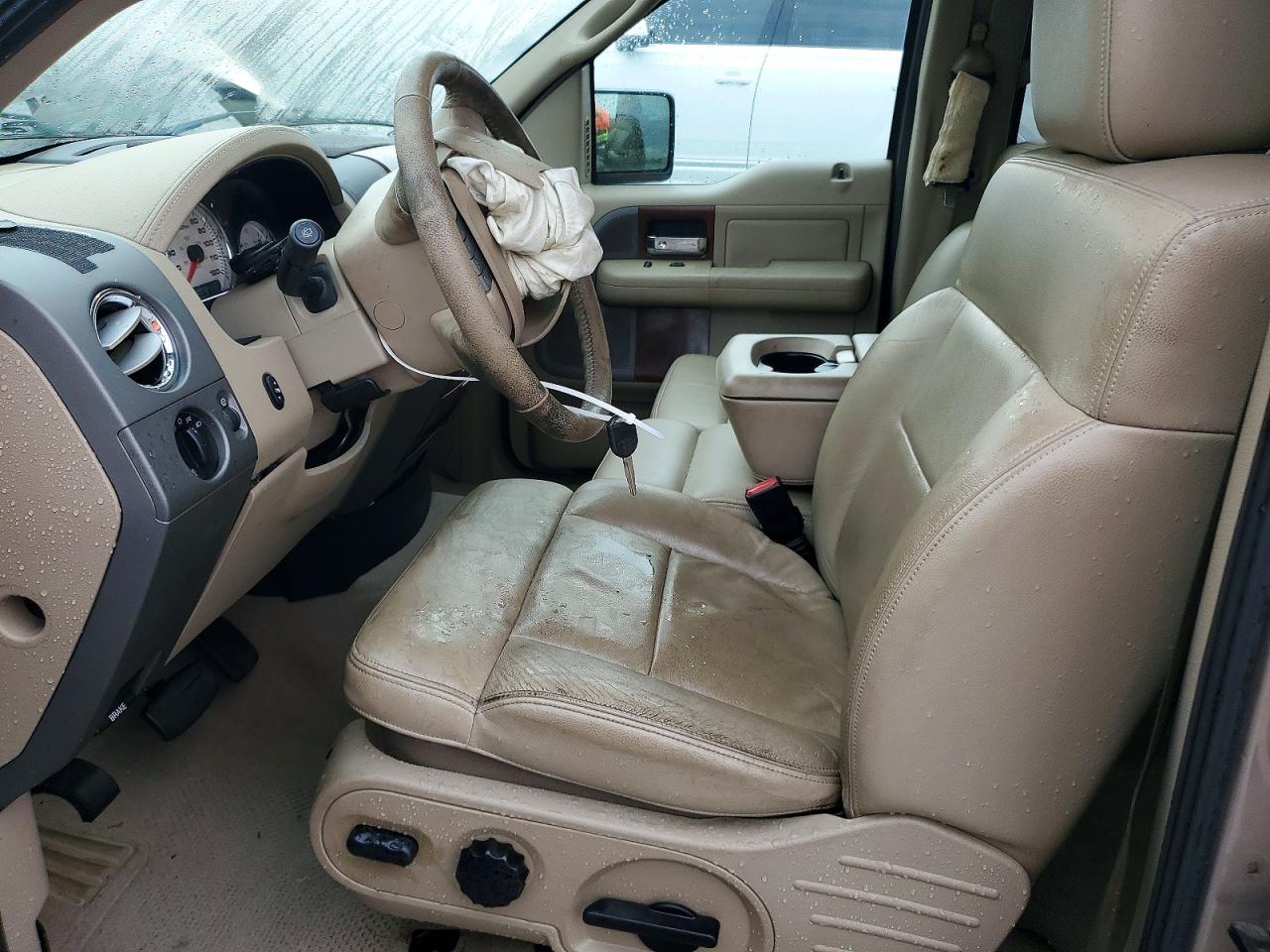 2005 Ford F150 Supercrew Gold vin: 1FTPW12505KC62110