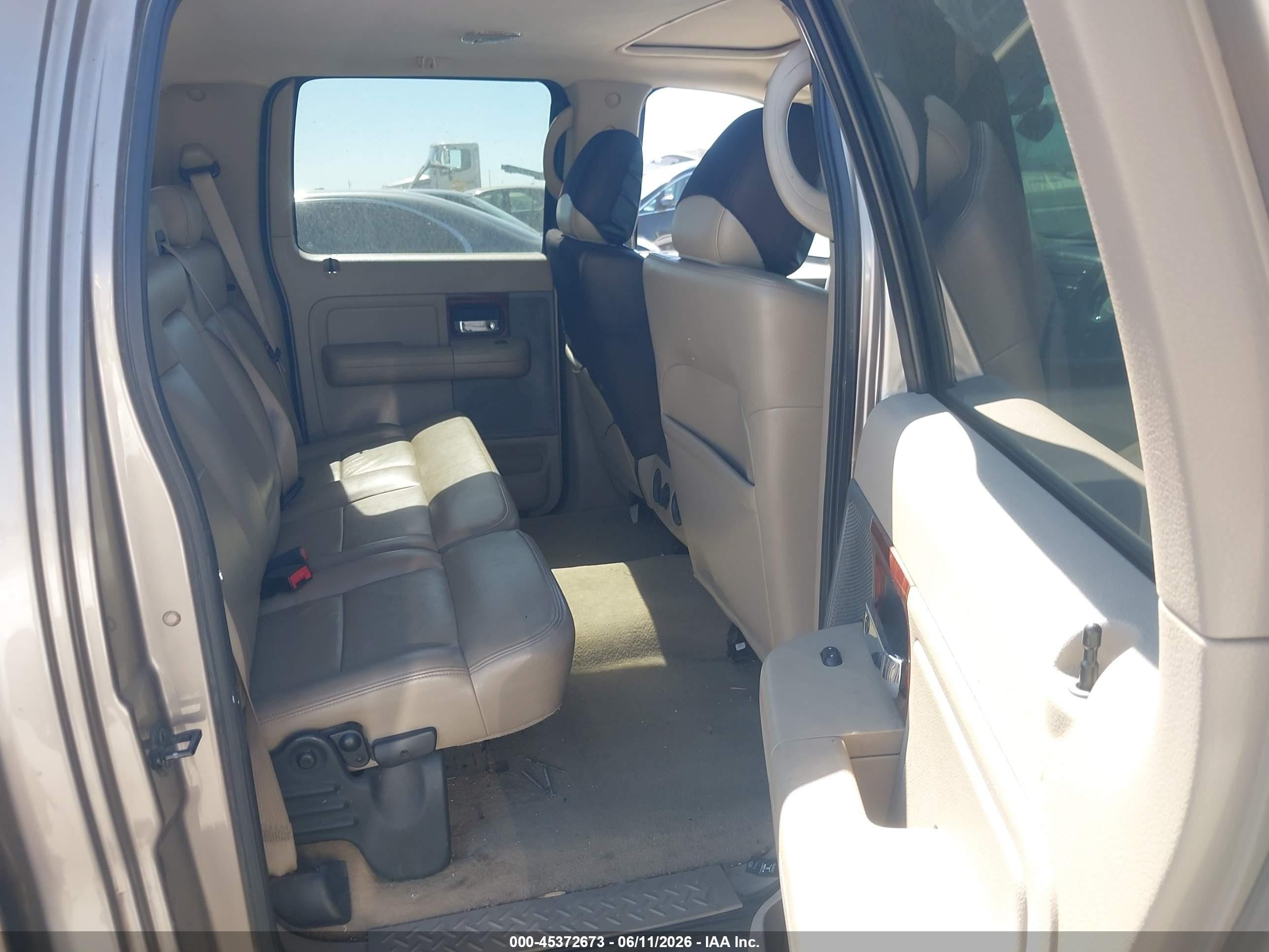 2005 Ford F-150 Lariat/xlt Brown vin: 1FTPW12505KD94719