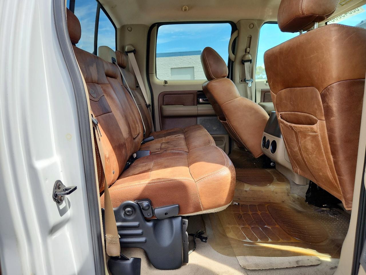 2005 Ford F150 Белый vin: 1FTPW12505KE52067
