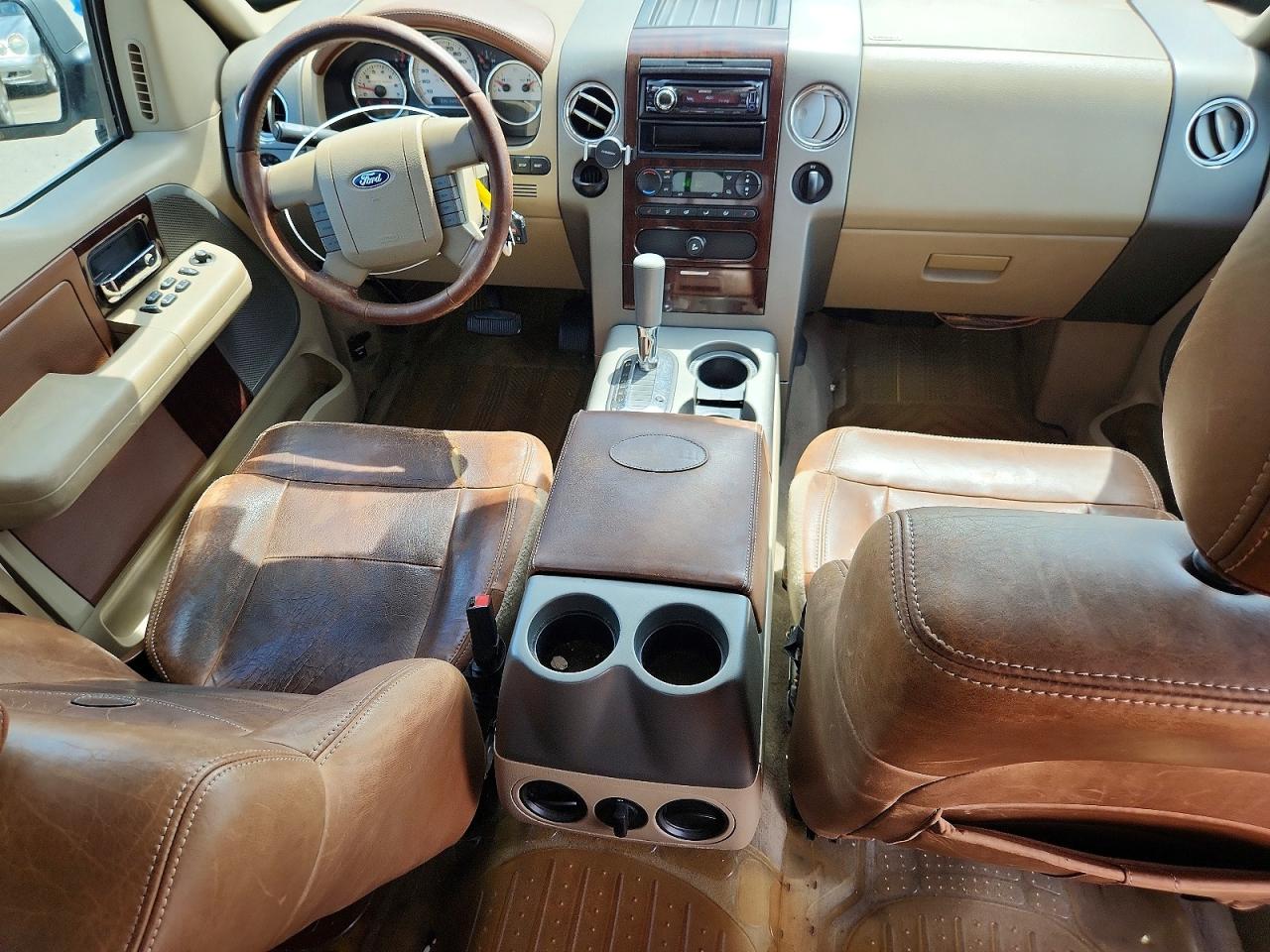 2005 Ford F150 Белый vin: 1FTPW12505KE52067