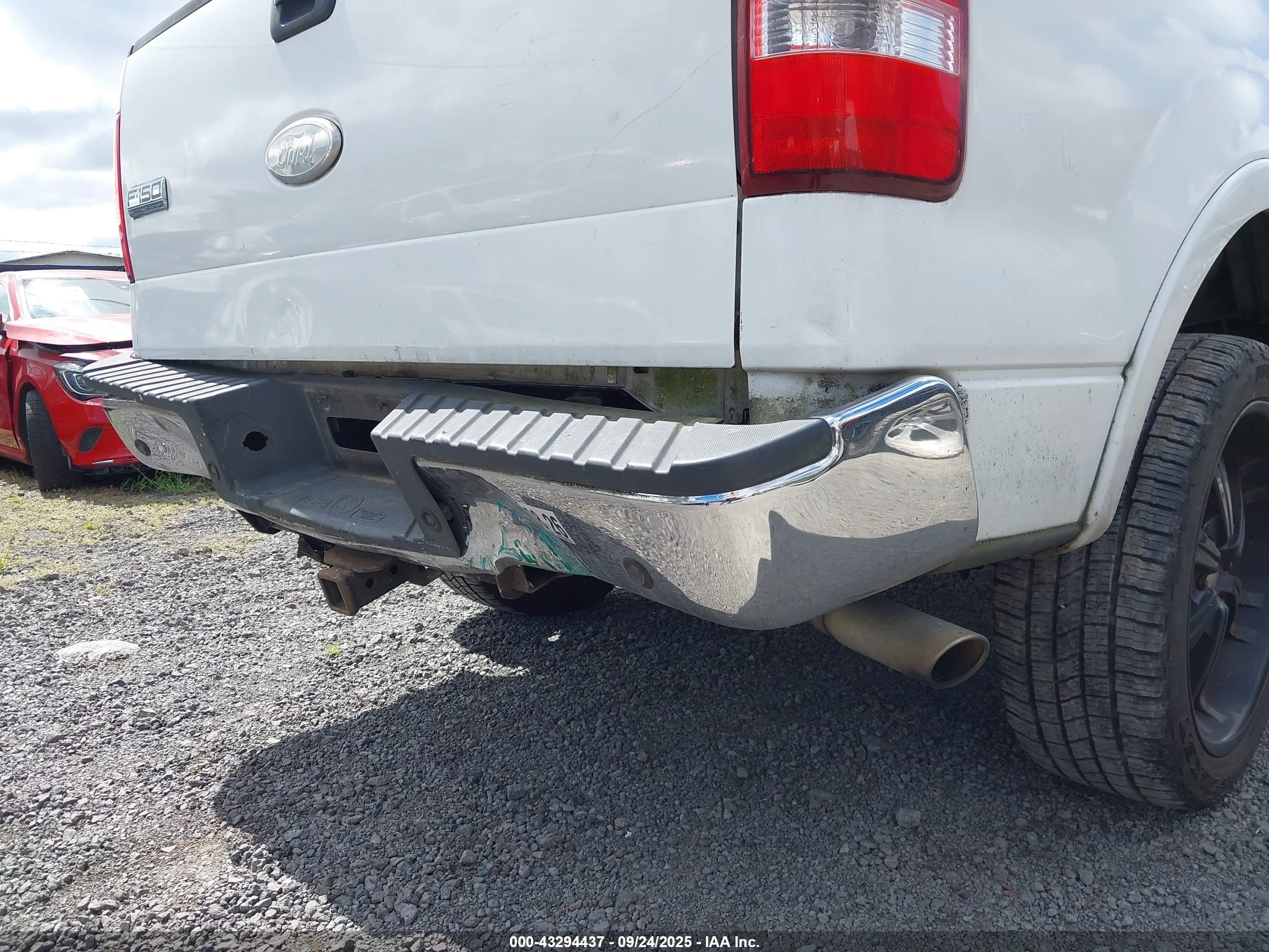 2006 Ford F-150 Lariat/xlt White vin: 1FTPW12506KD77470
