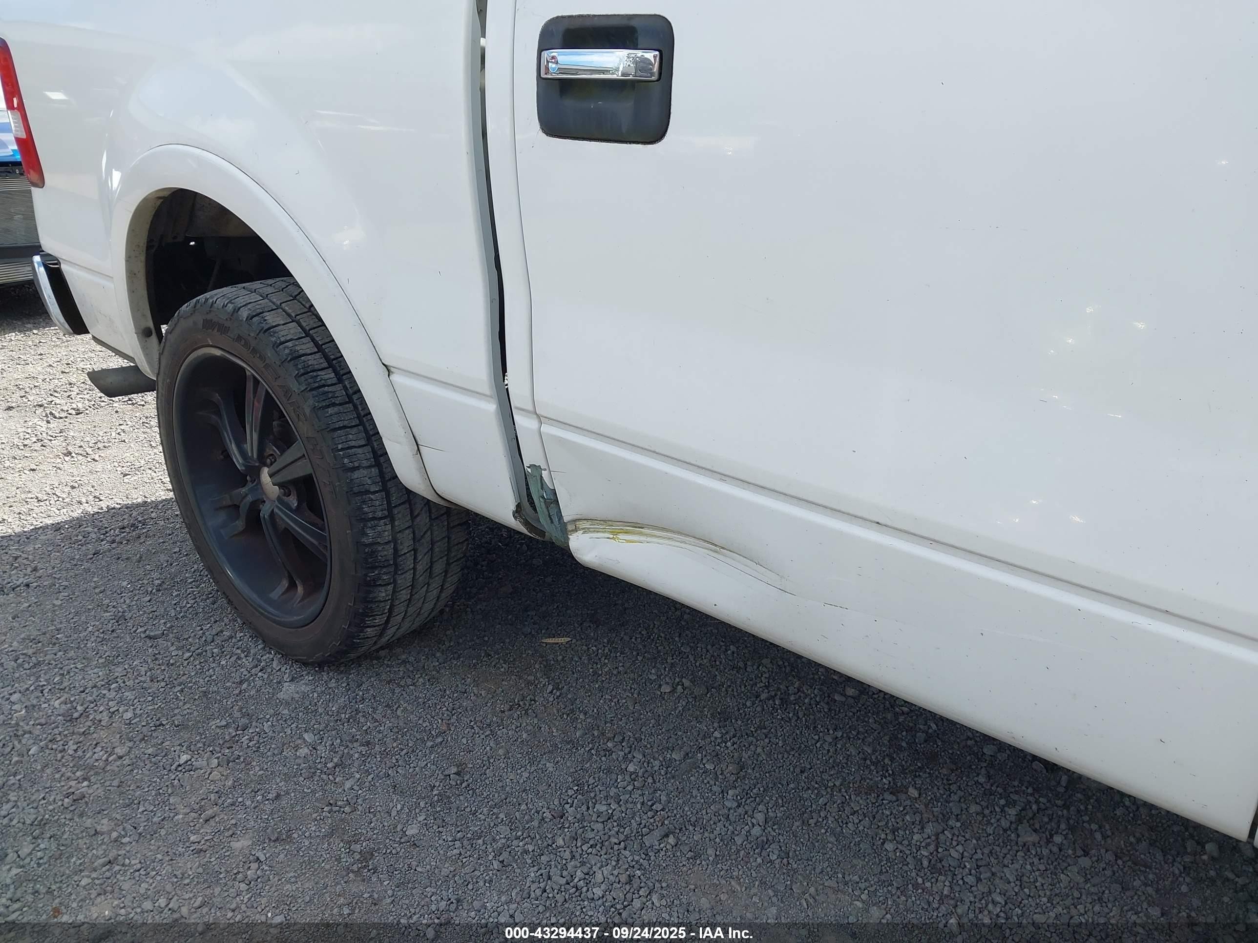 2006 Ford F-150 Lariat/xlt White vin: 1FTPW12506KD77470