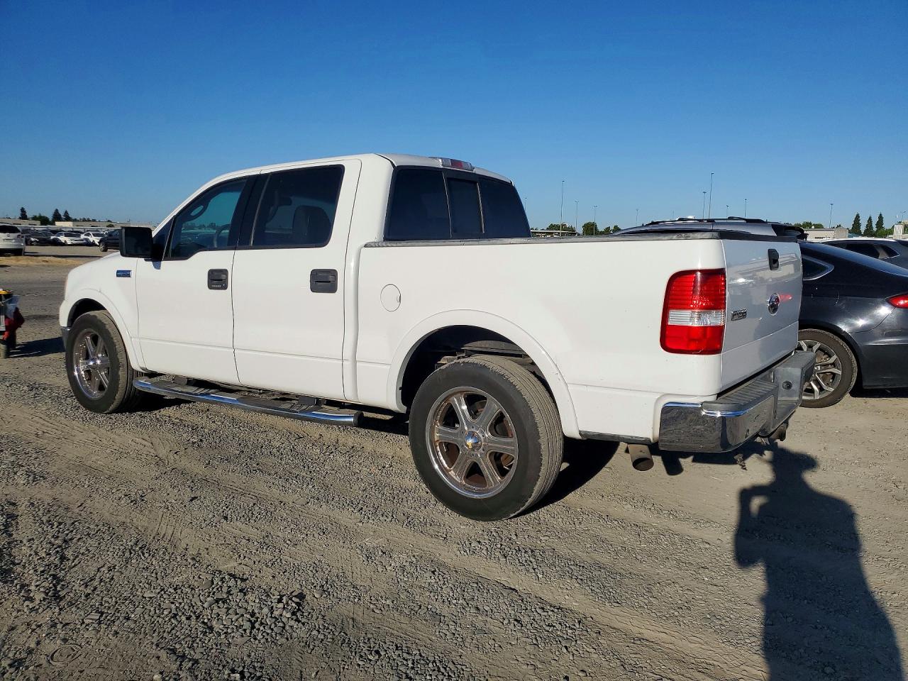 2004 Ford F150 Supercrew White vin: 1FTPW12514KC92750