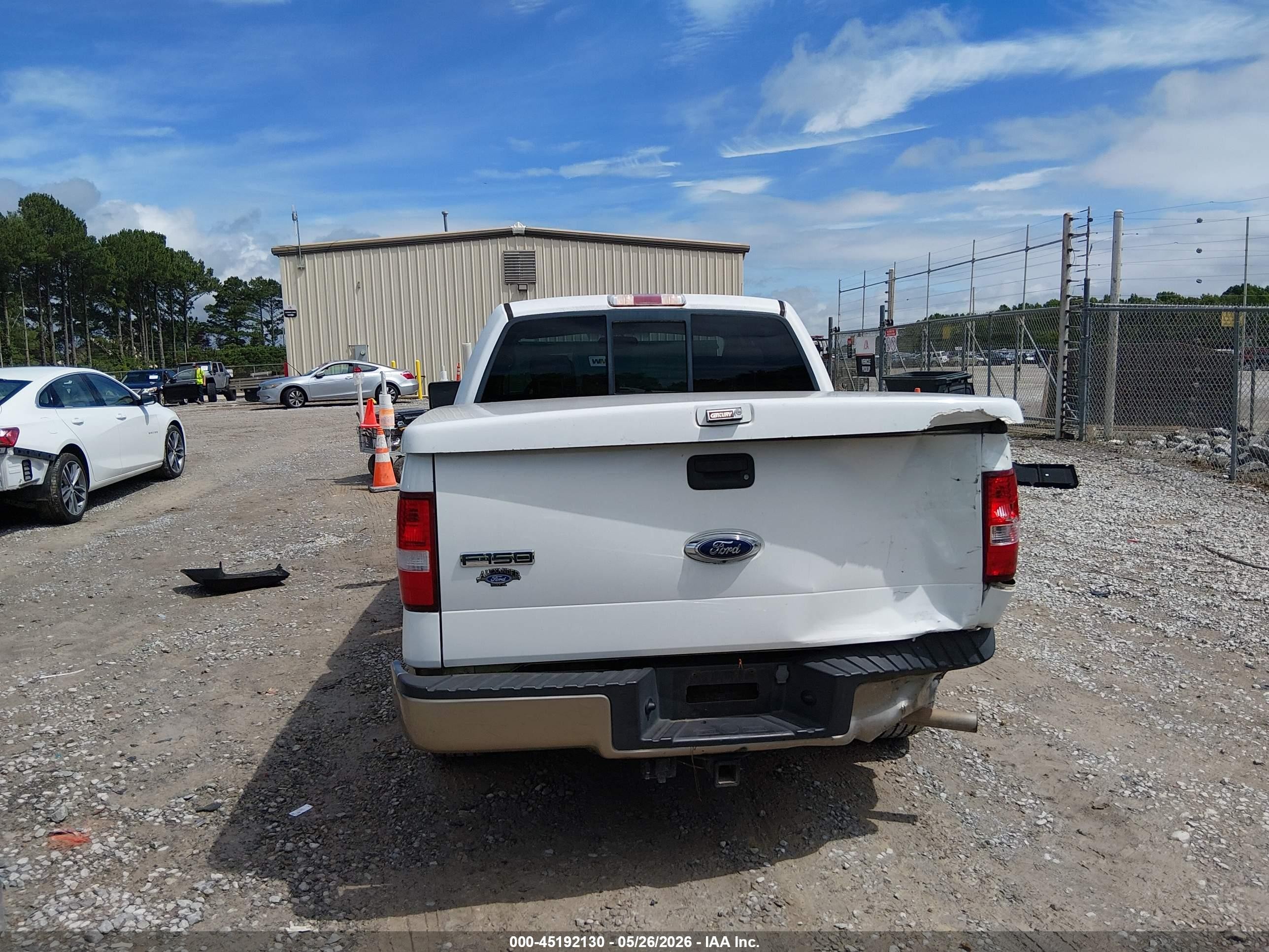 2005 Ford F-150 Lariat/xlt Белый vin: 1FTPW12515FB39585