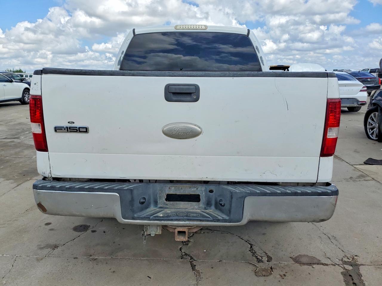 2005 Ford F150 Supercrew White vin: 1FTPW12515FB46231