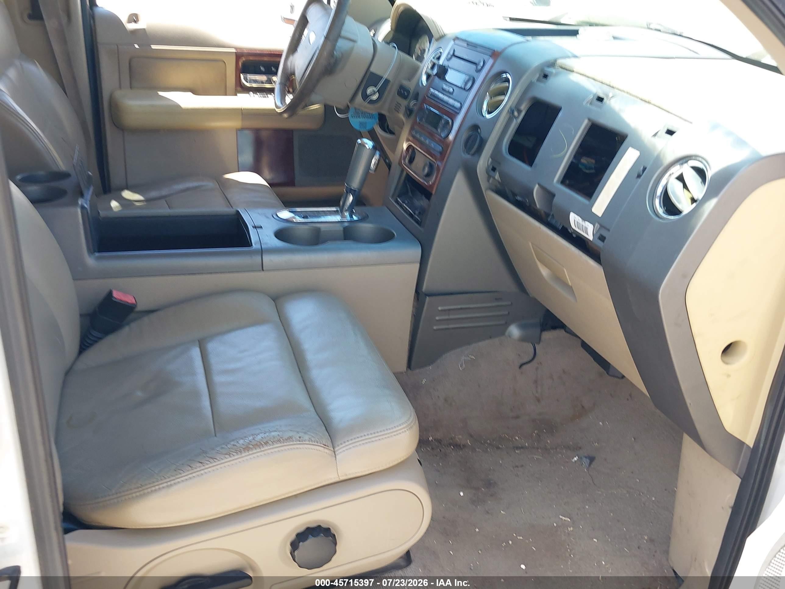 2005 Ford F-150 Lariat/xlt Белый vin: 1FTPW12515KC64822