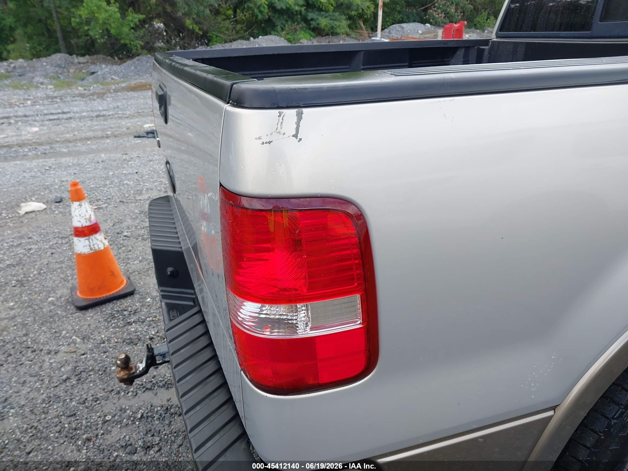2006 Ford F-150 Lariat/xlt Gold vin: 1FTPW12516FA32621