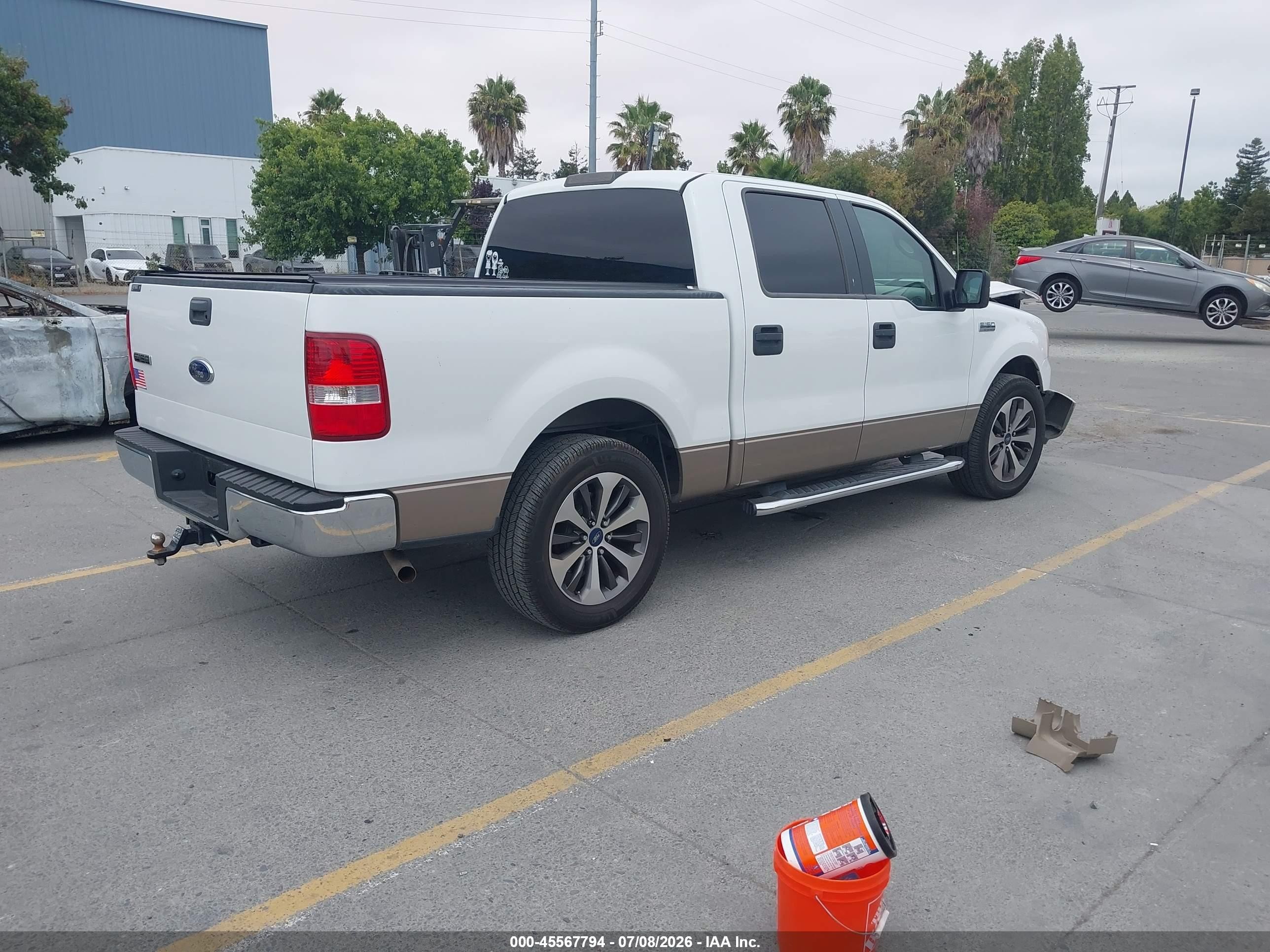 2006 Ford F-150 Lariat/xlt White vin: 1FTPW12516KC58844