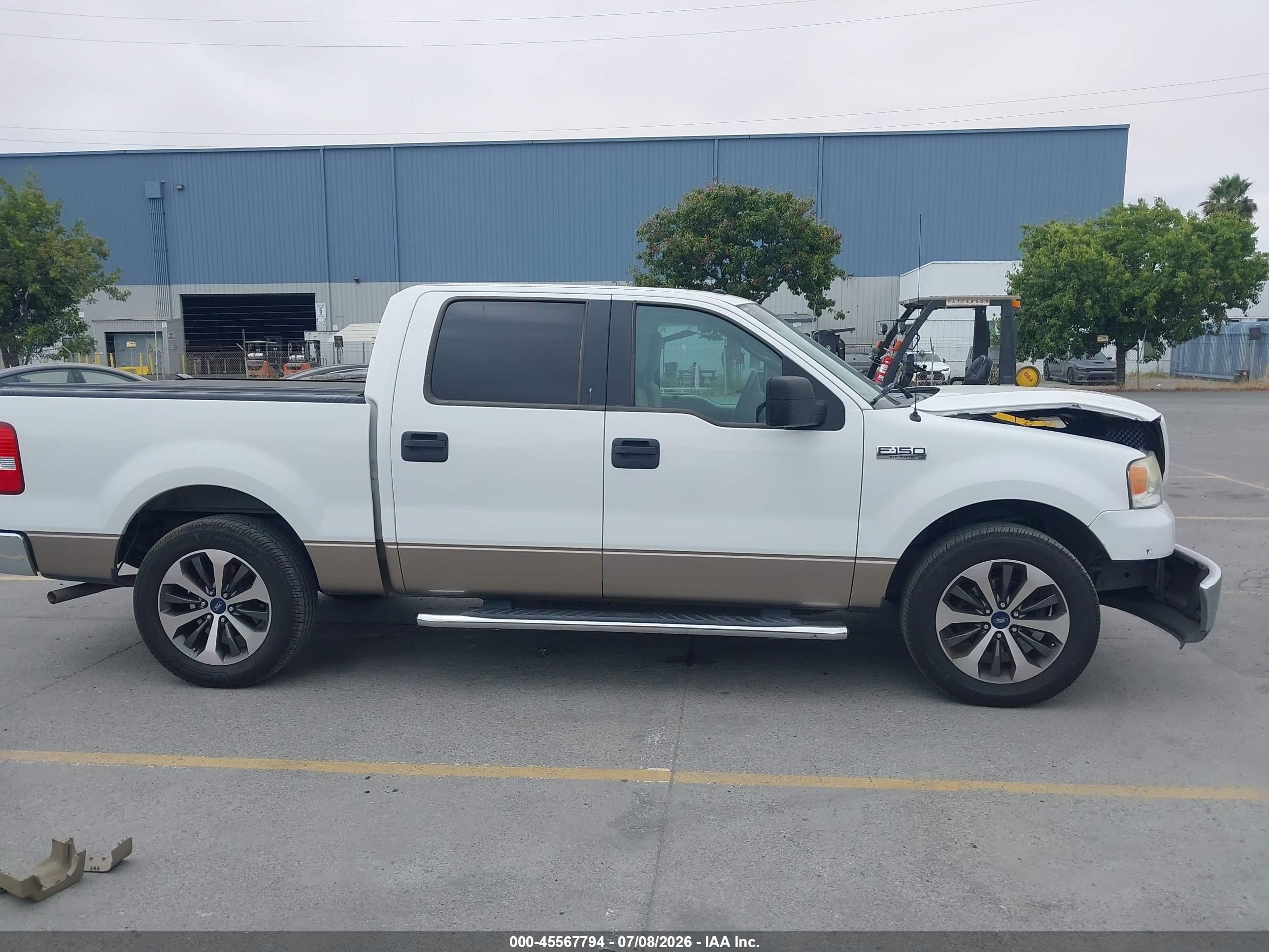 2006 Ford F-150 Lariat/xlt White vin: 1FTPW12516KC58844