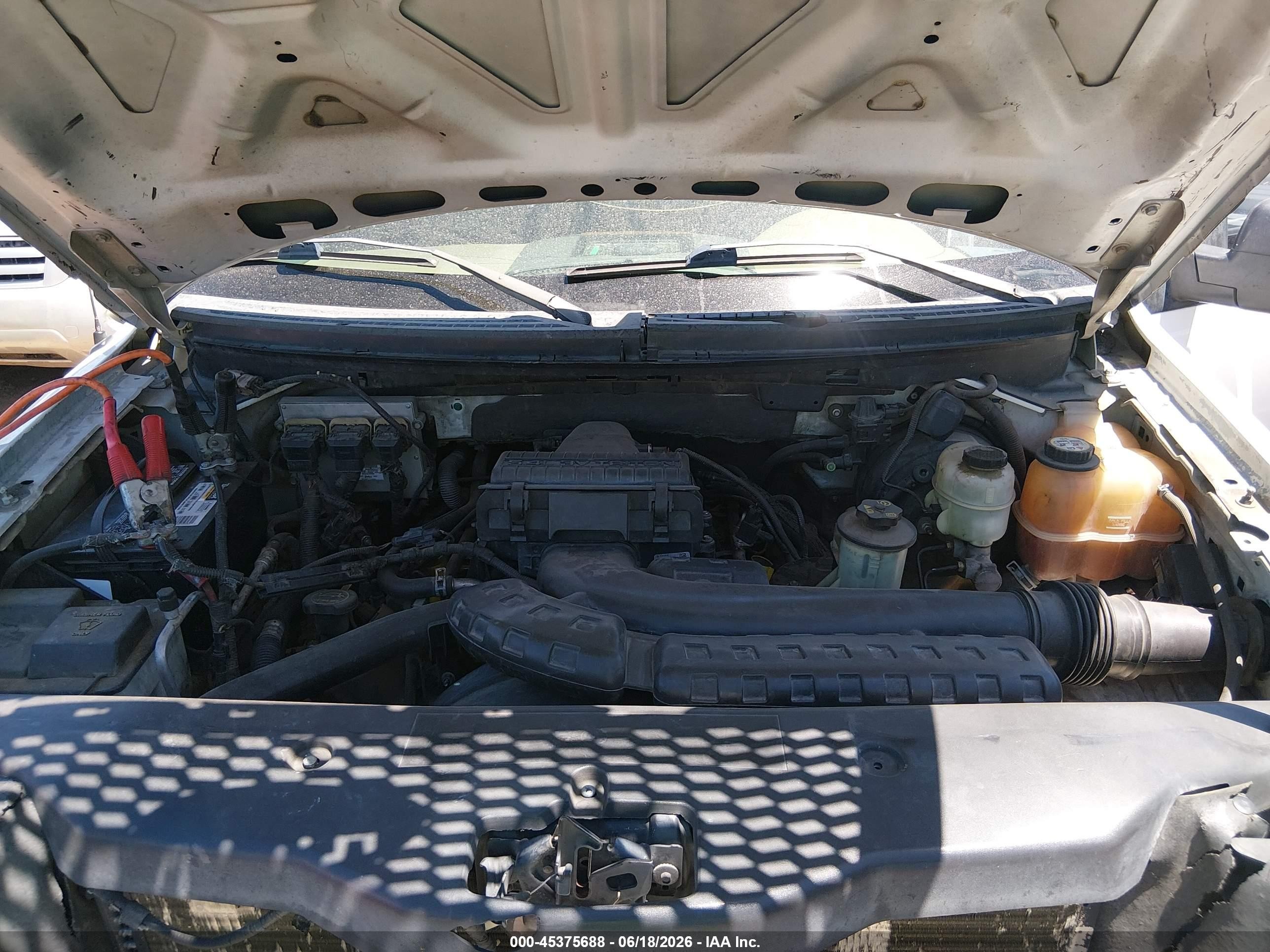 2004 Ford F-150 Lariat/xlt White vin: 1FTPW12524KC96855