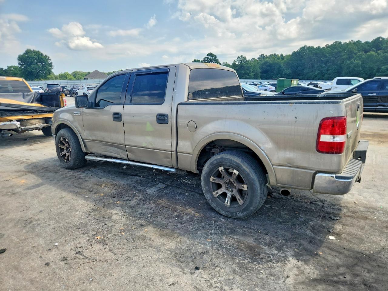 2004 Ford F150 Supercrew Gold vin: 1FTPW12524KC98265