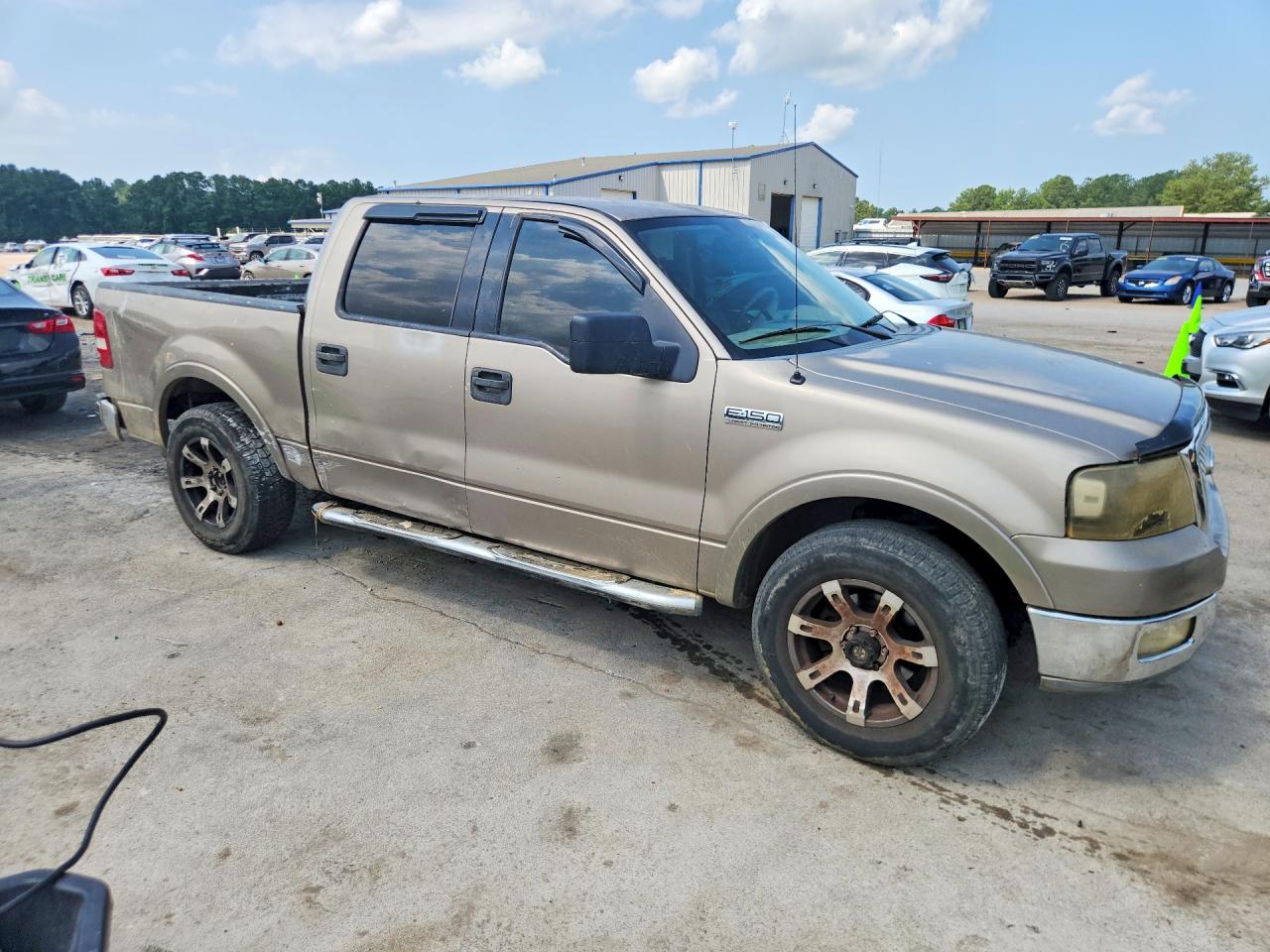 2004 Ford F150 Supercrew Gold vin: 1FTPW12524KC98265