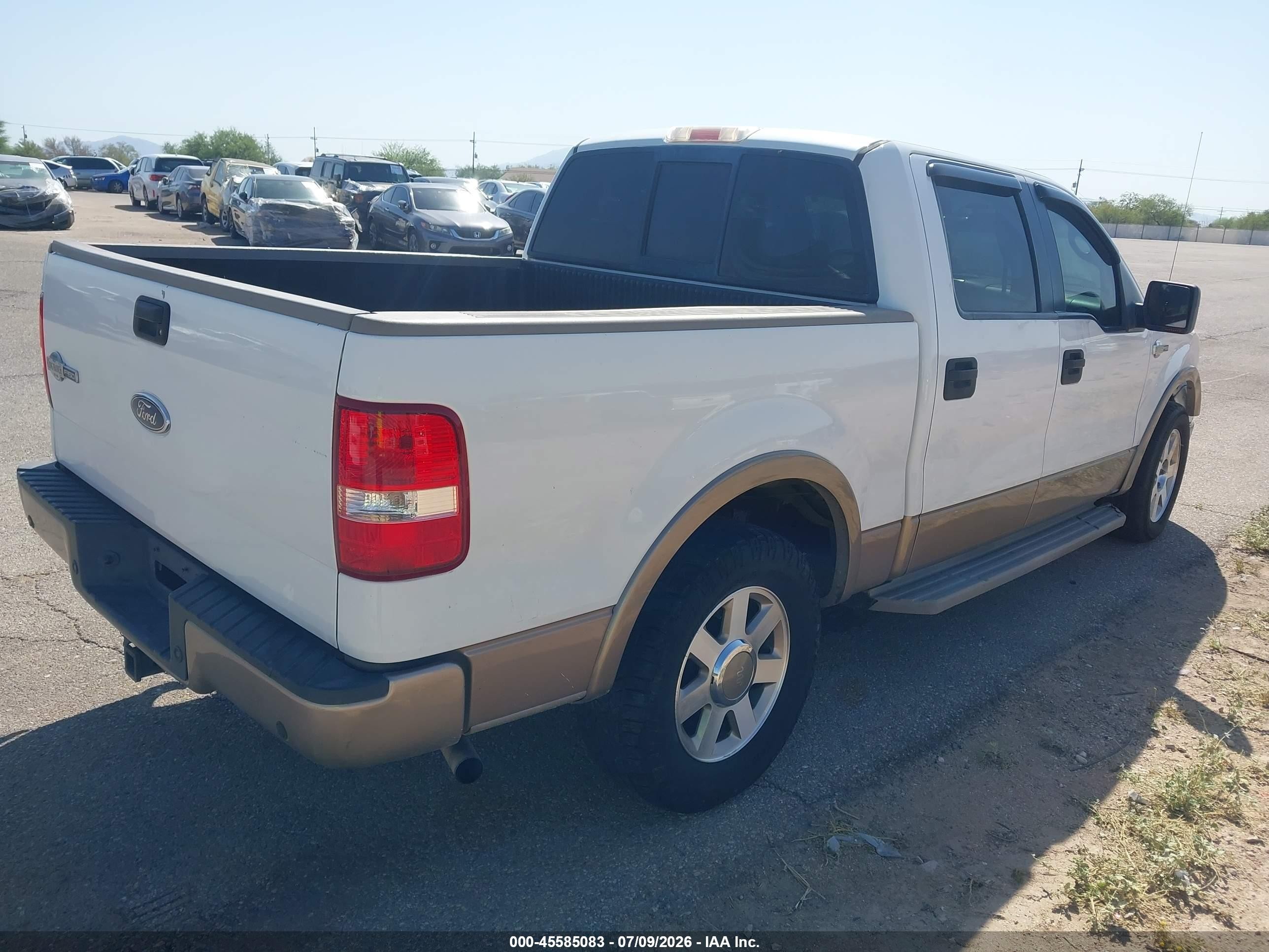2005 Ford F-150 Lariat/xlt White vin: 1FTPW12525KE68528