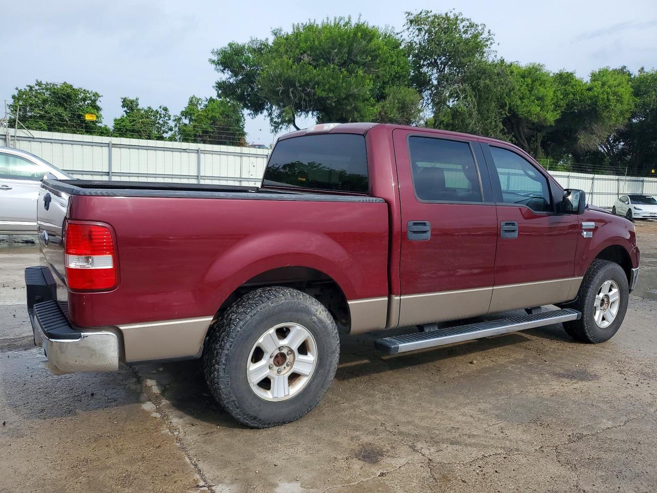 2006 Ford F150 Supercrew Burgundy vin: 1FTPW12526KB23629