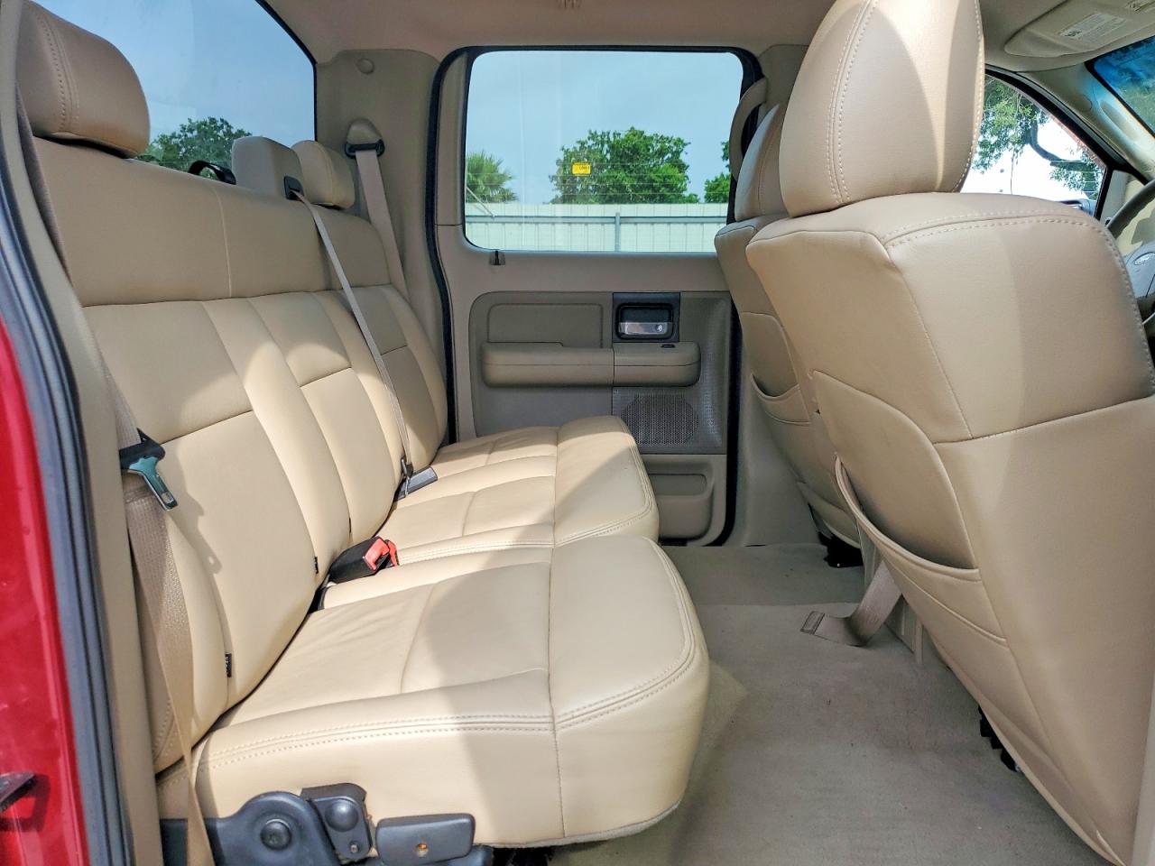 2006 Ford F150 Supercrew Burgundy vin: 1FTPW12526KB23629