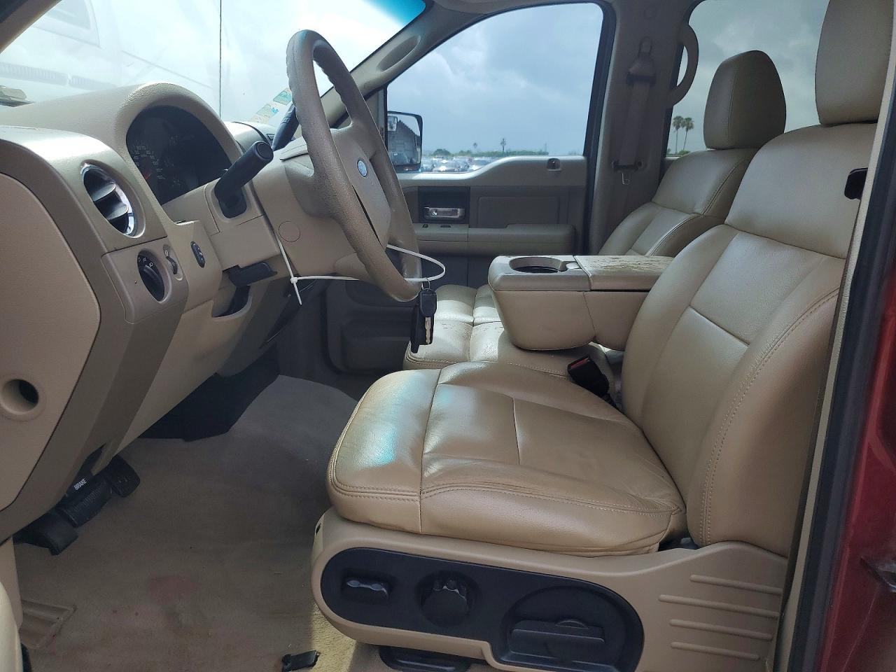 2006 Ford F150 Supercrew Burgundy vin: 1FTPW12526KB23629