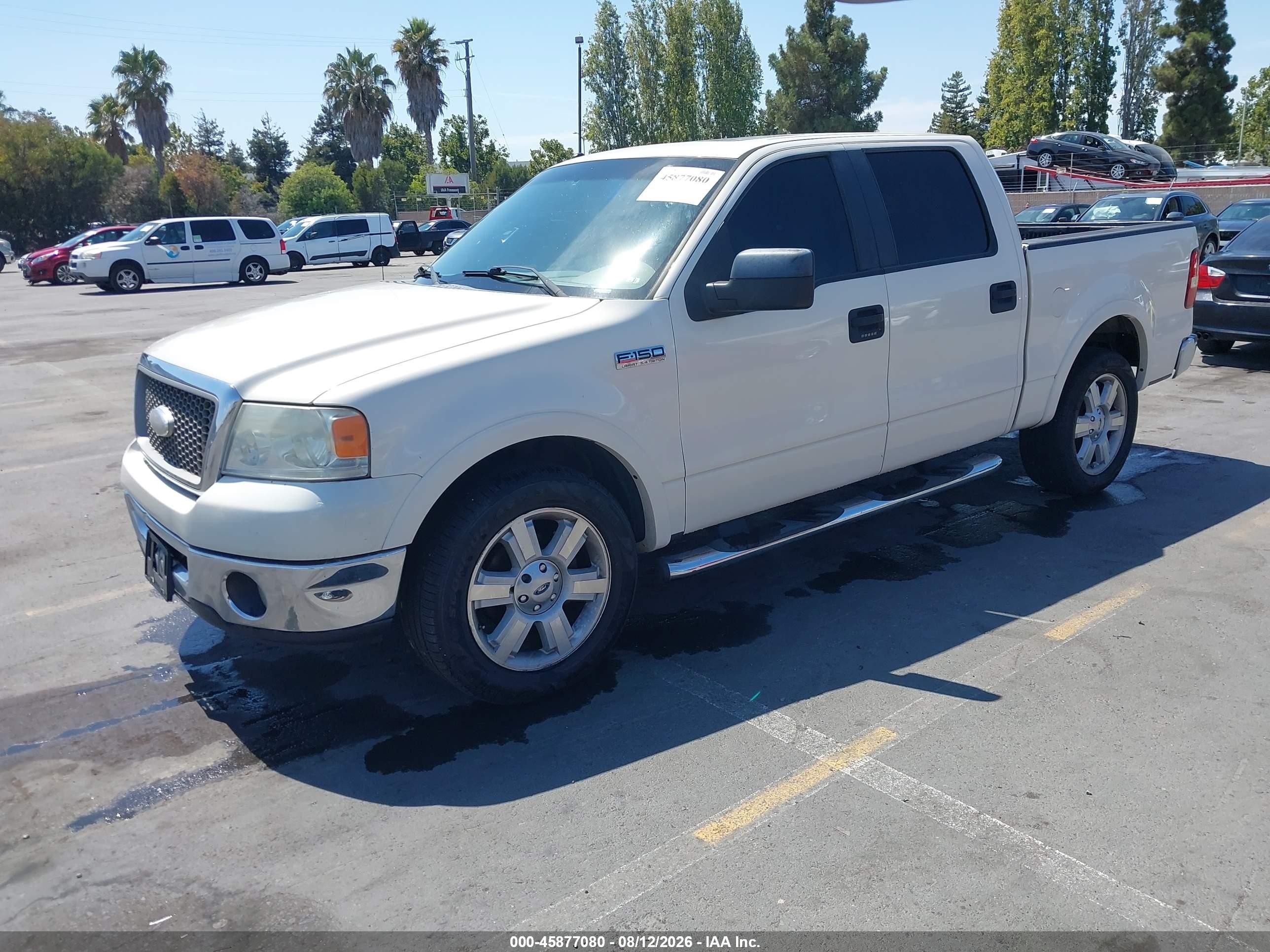 2007 Ford F-150 Lariat/xlt White vin: 1FTPW12527FB60707
