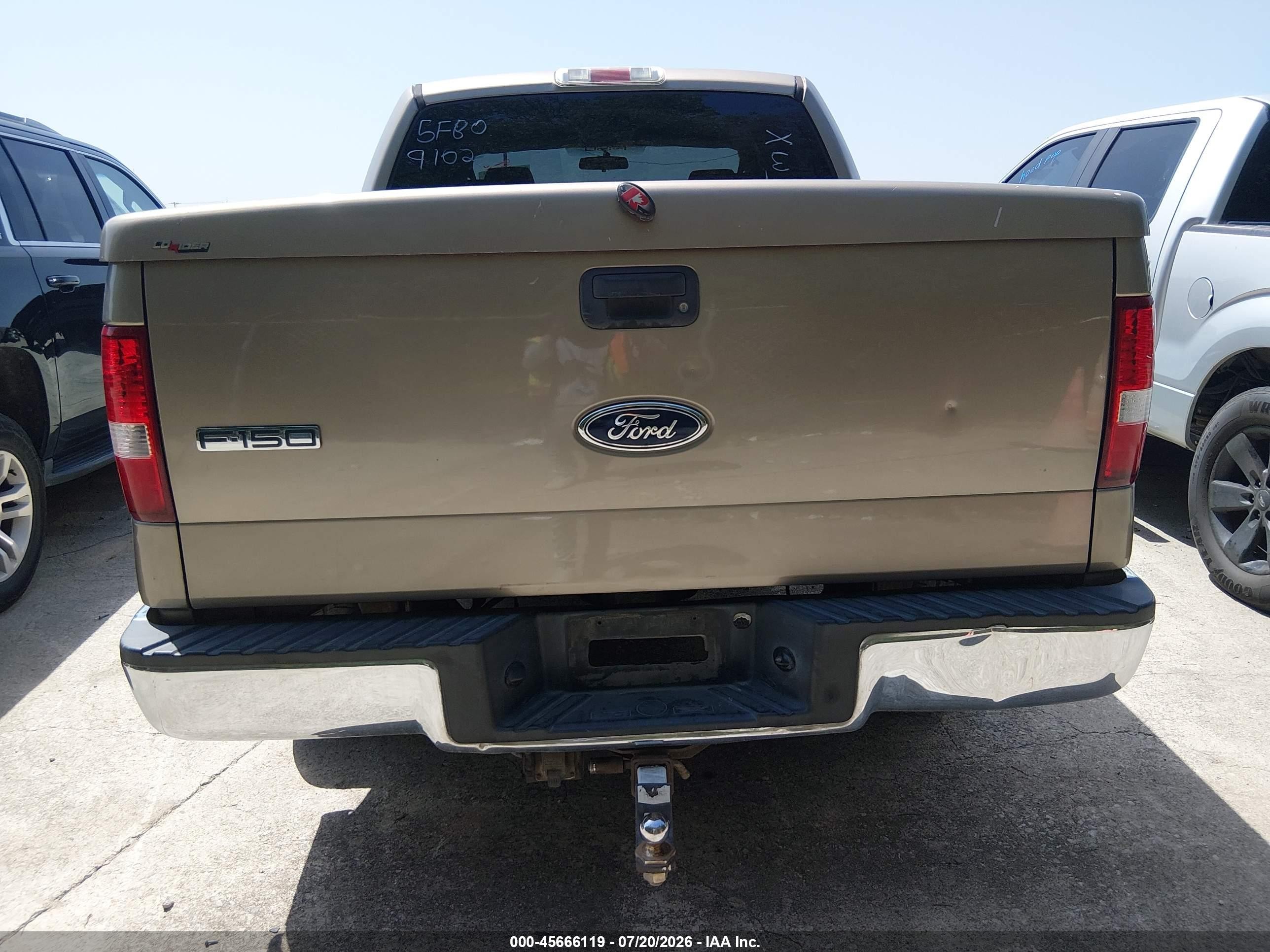 2005 Ford F-150 Lariat/xlt Золотой vin: 1FTPW12535FB09102