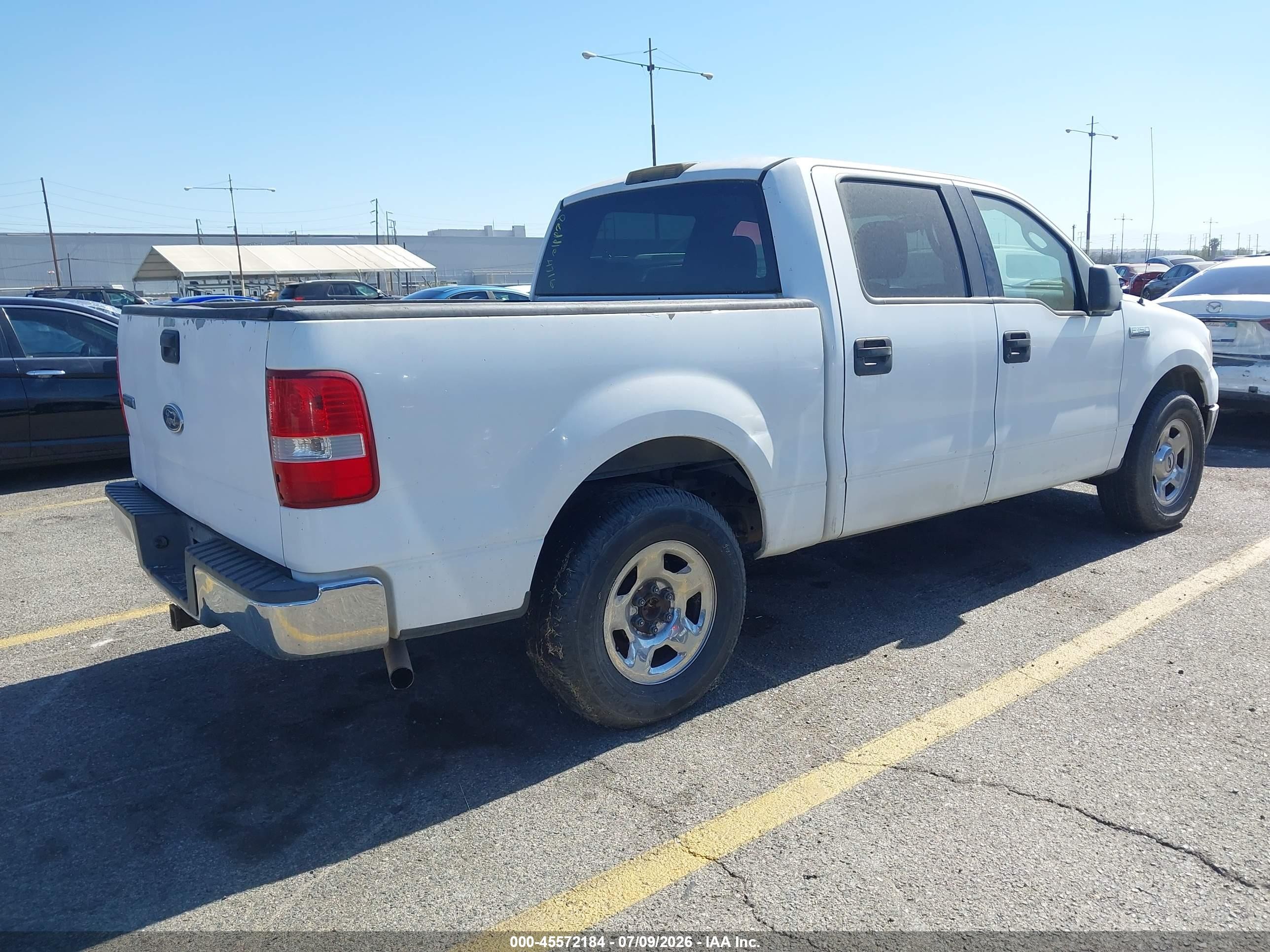 2005 Ford F-150 Lariat/xlt White vin: 1FTPW12535FB24716