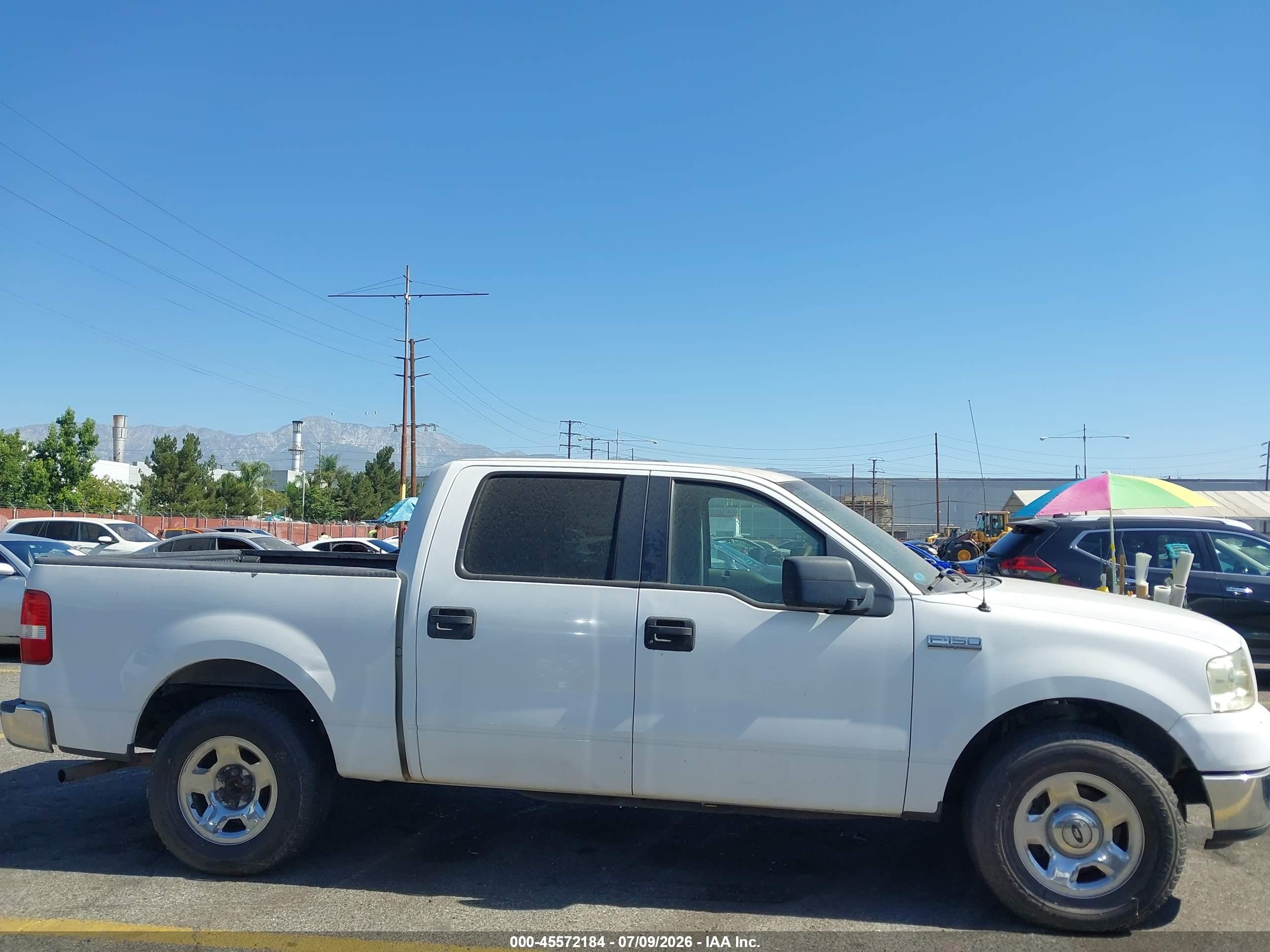 2005 Ford F-150 Lariat/xlt White vin: 1FTPW12535FB24716